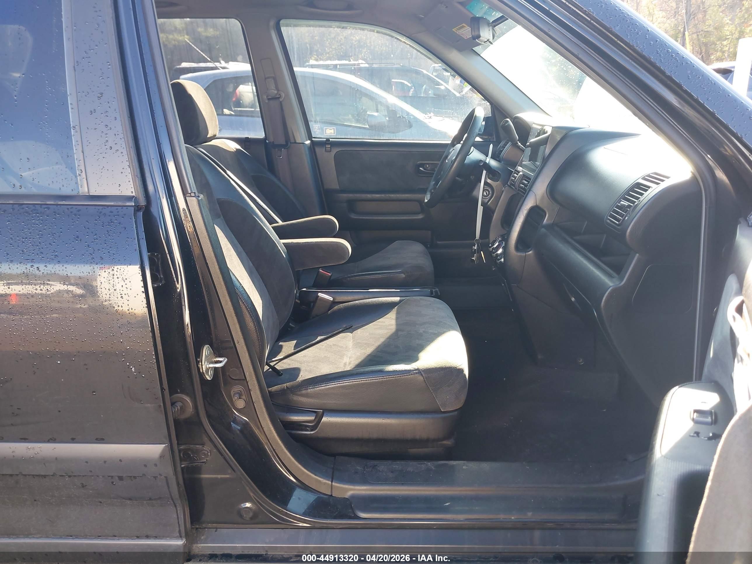 HONDA CR-V image 5