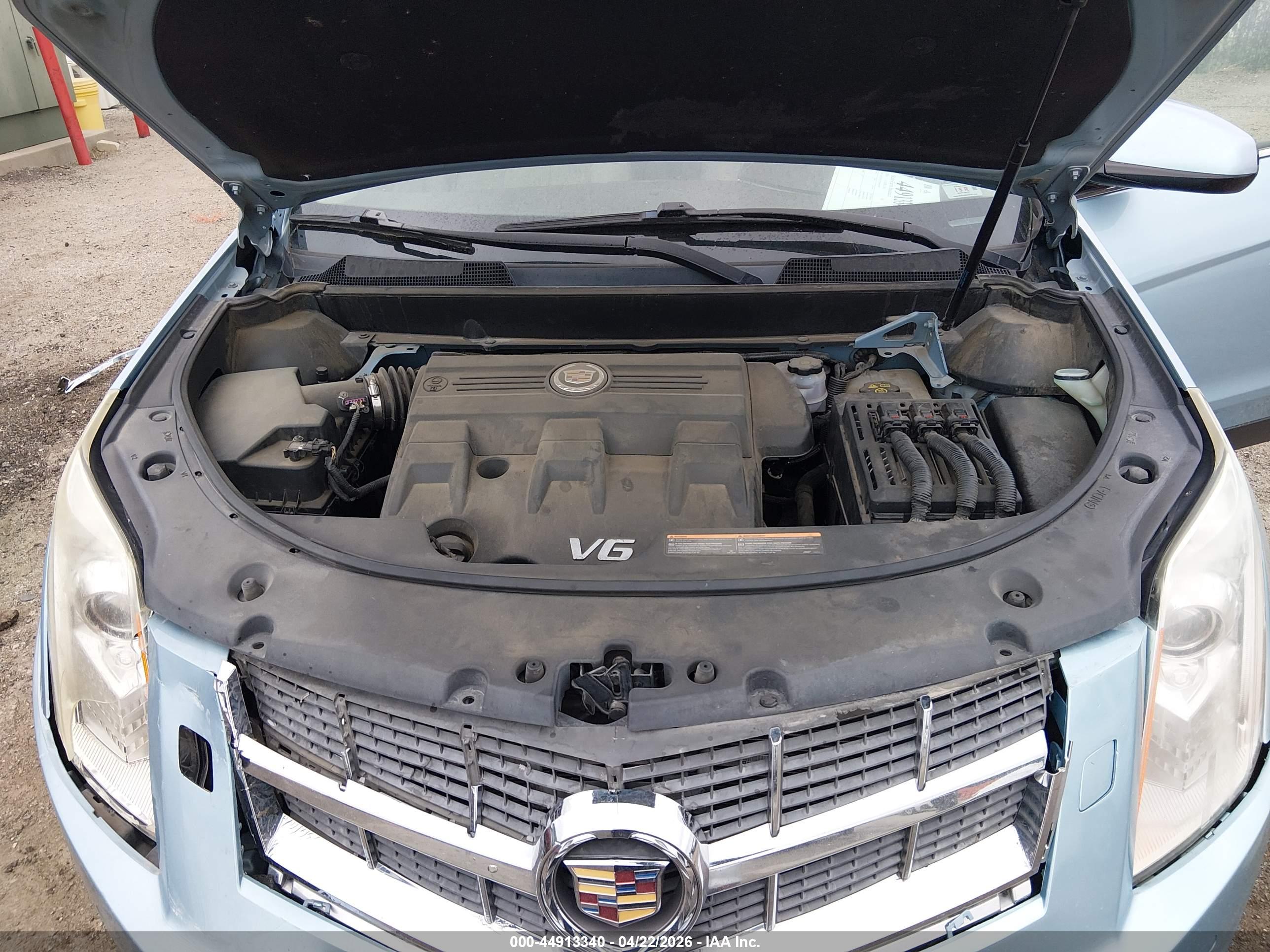 CADILLAC SRX image 10