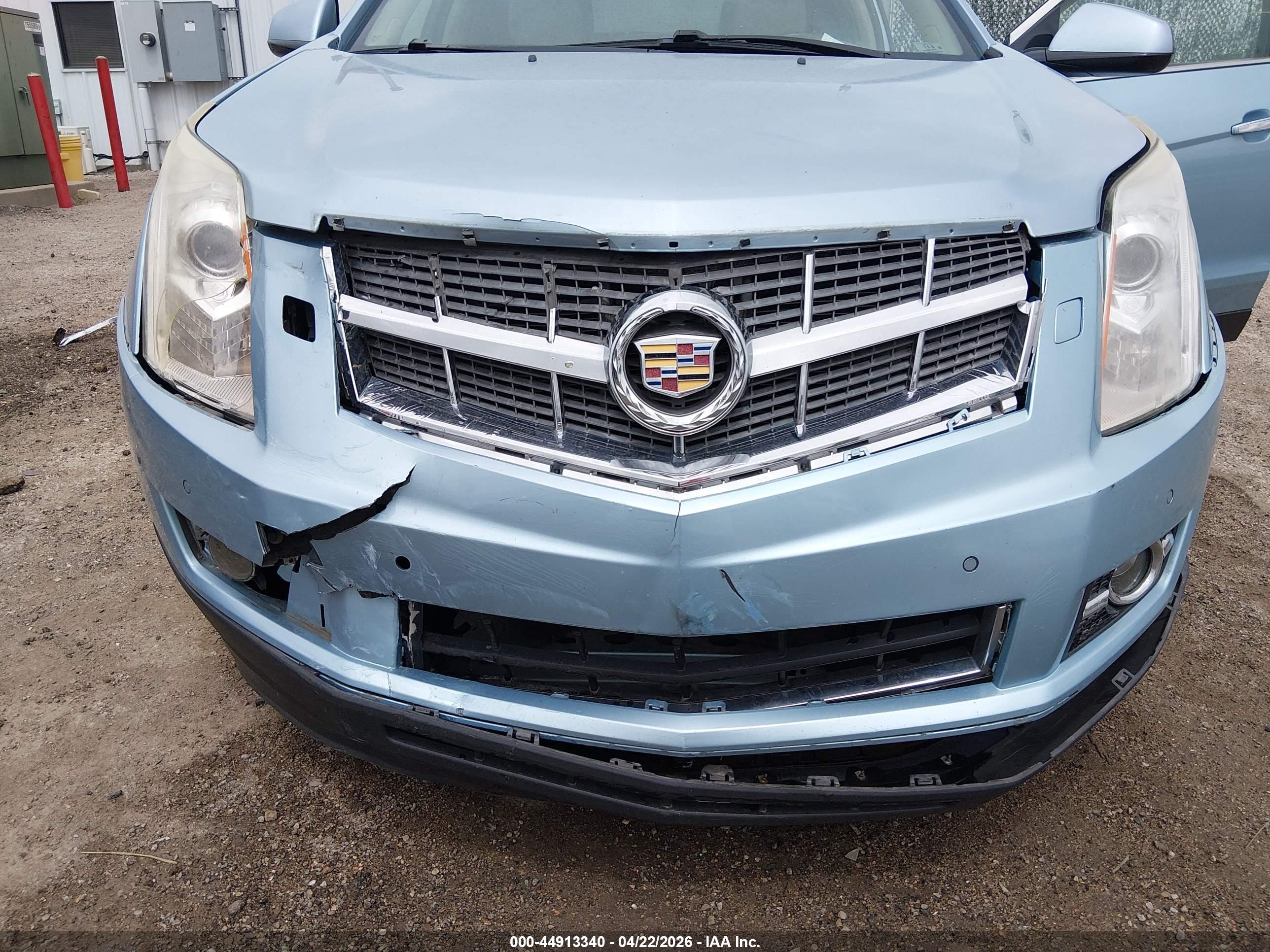 CADILLAC SRX image 6