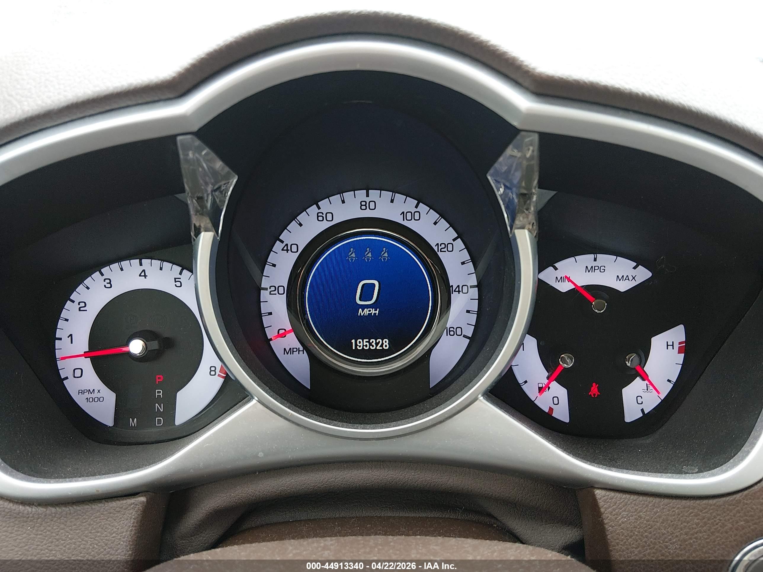 CADILLAC SRX image 7