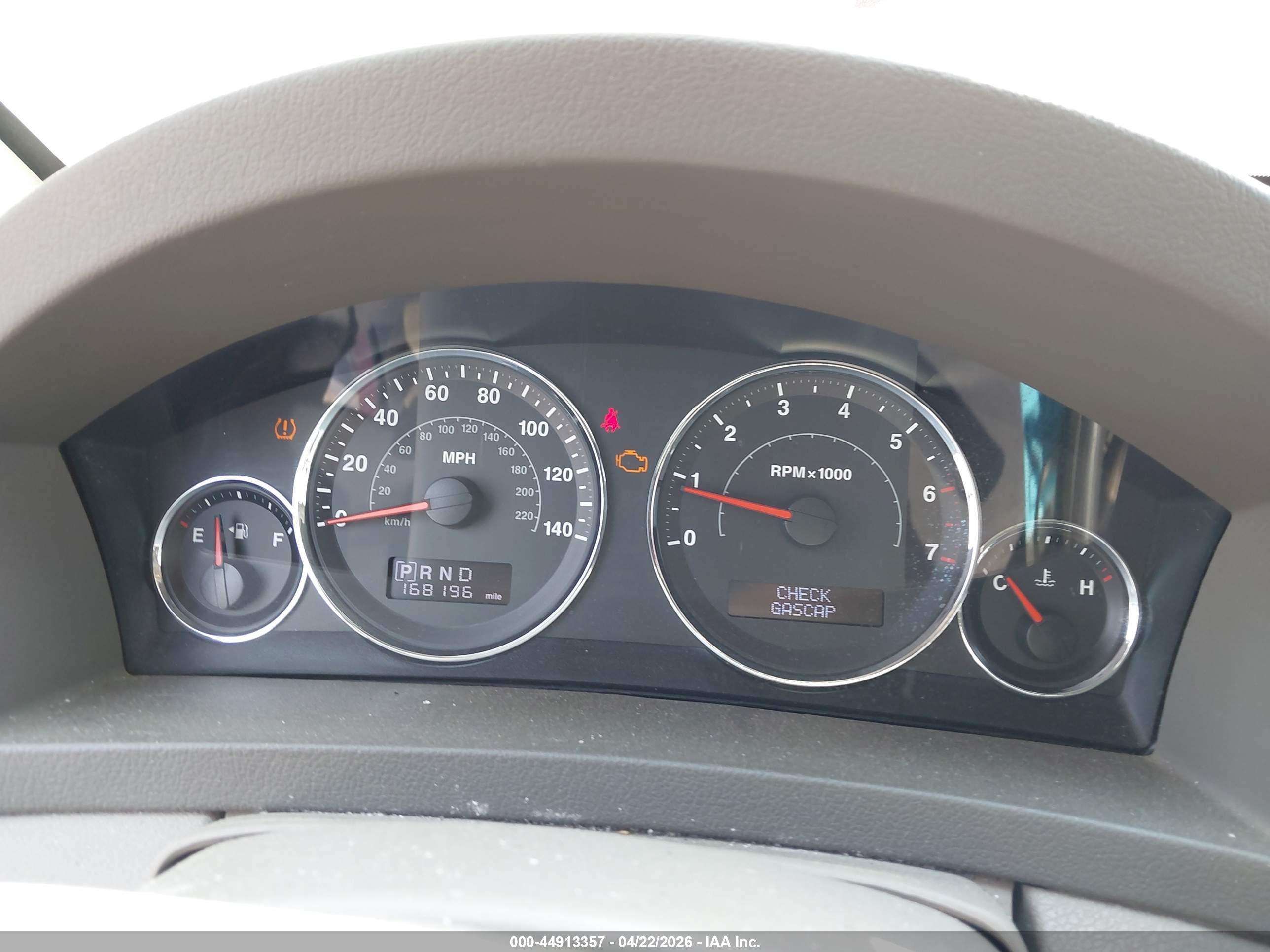 JEEP GRAND image 7