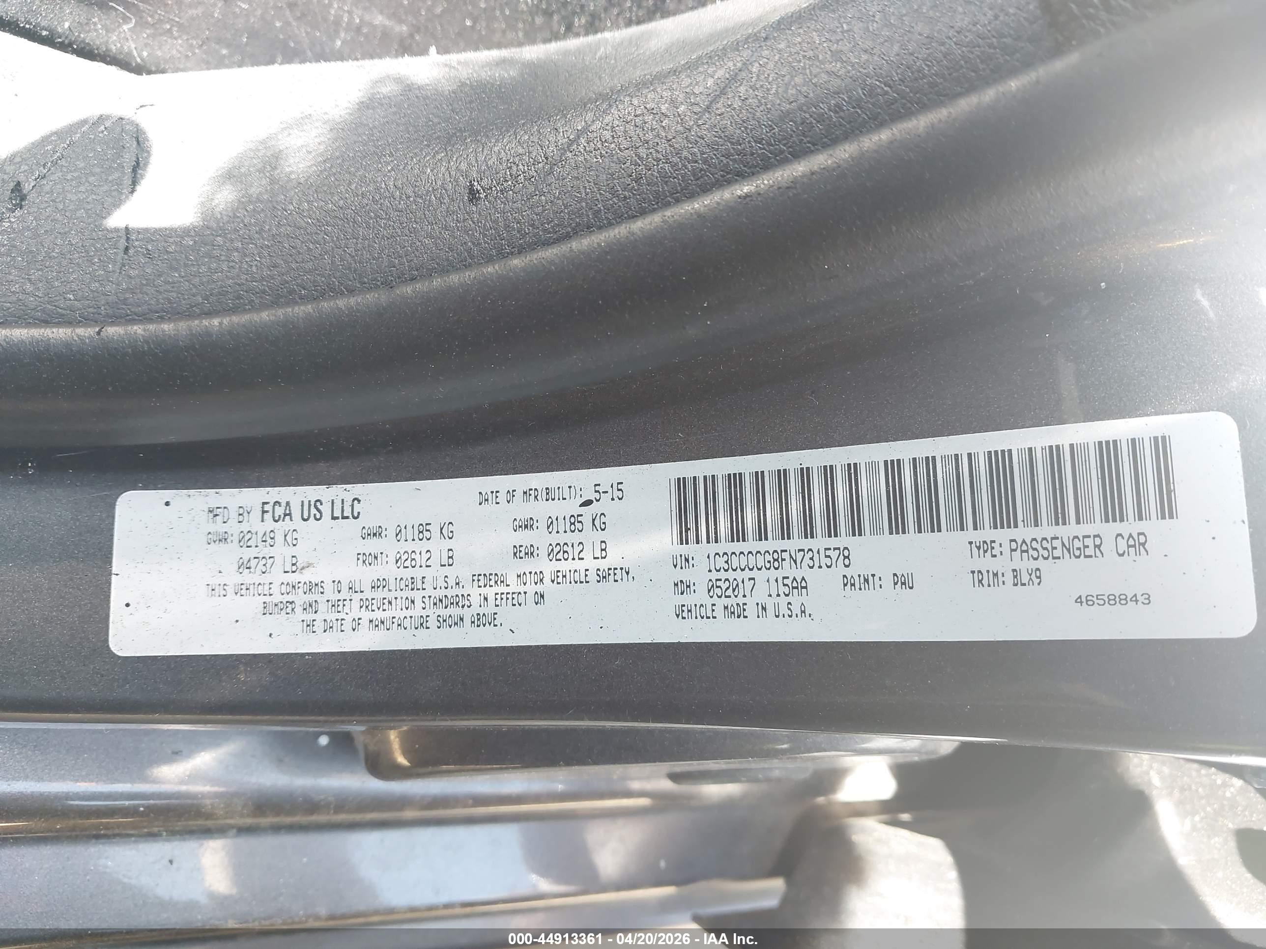 CHRYSLER 200 image 9