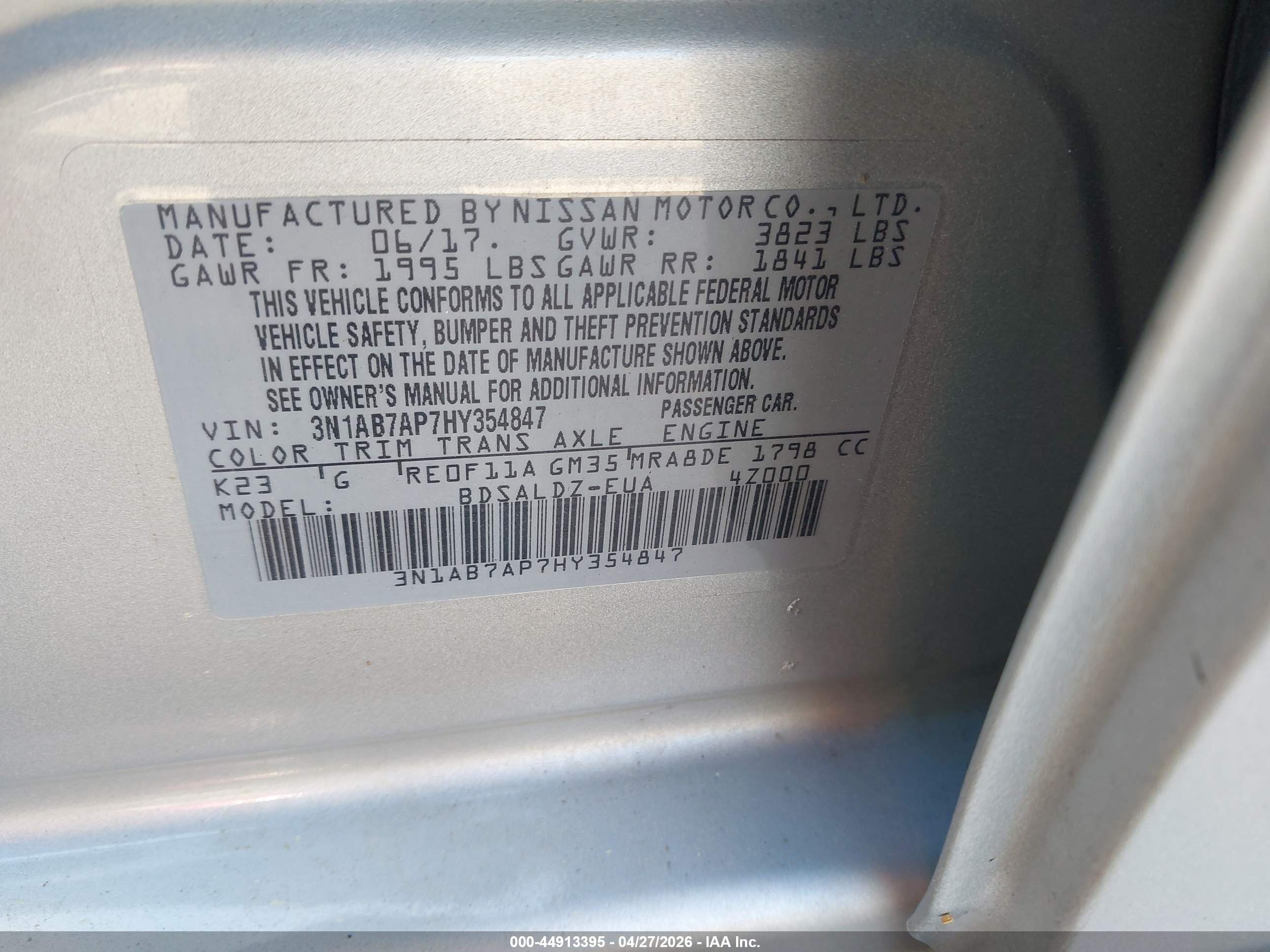 NISSAN SENTRA image 9