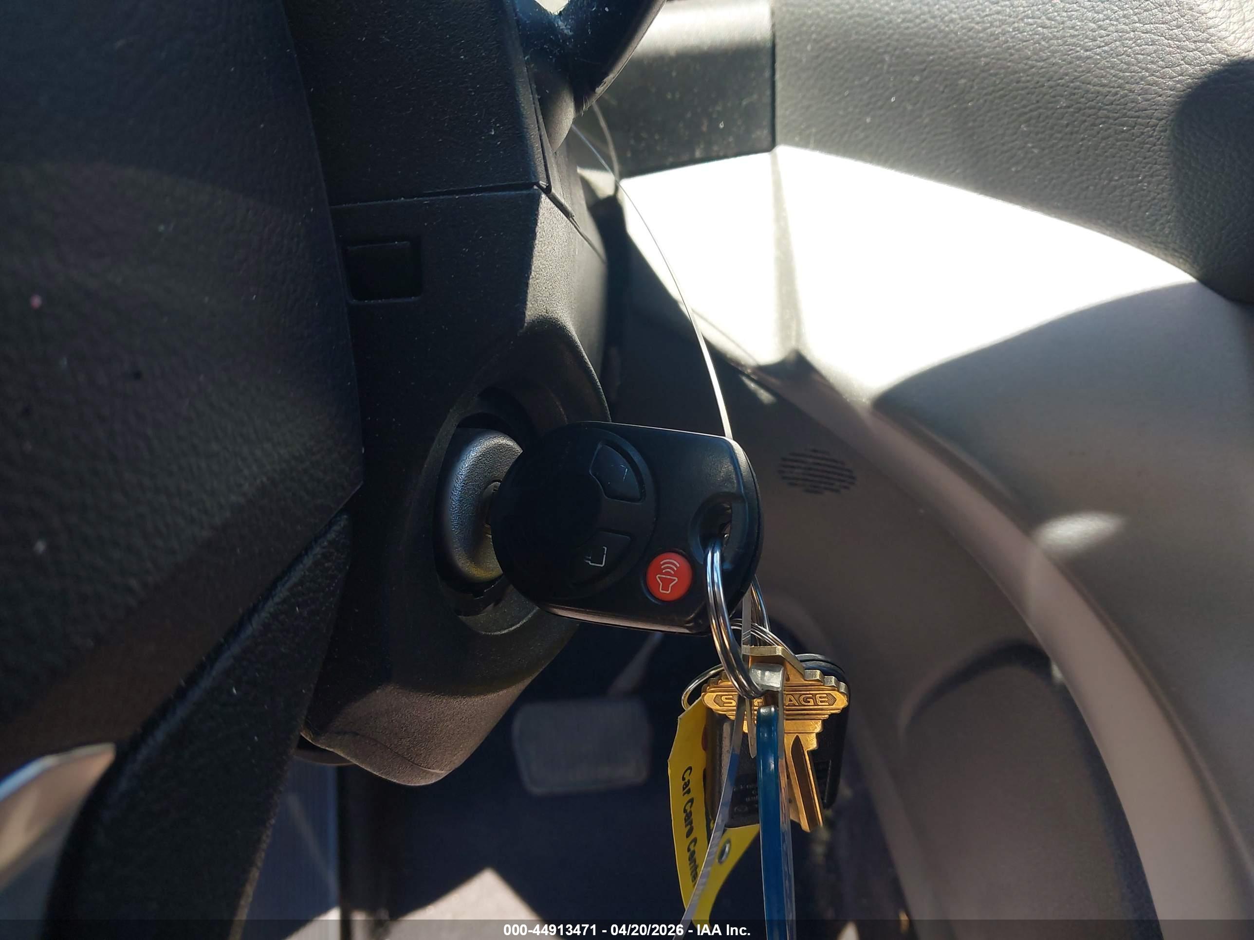FORD ESCAPE image 11
