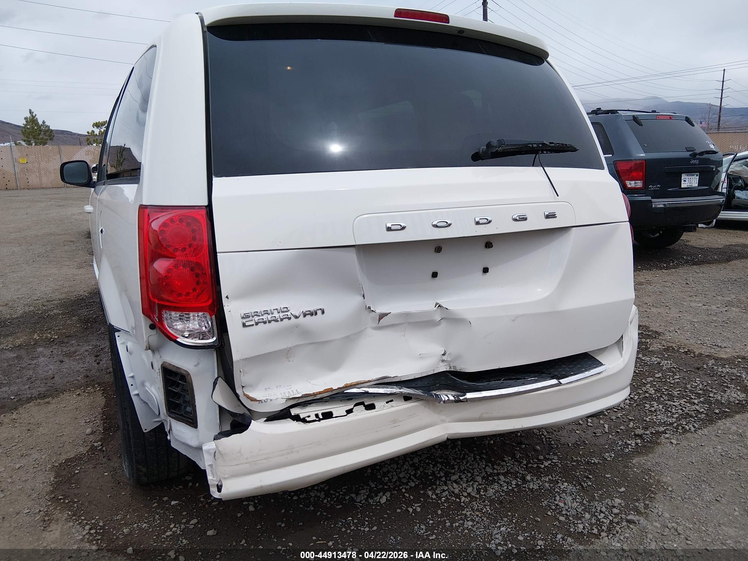 DODGE GRAND image 6