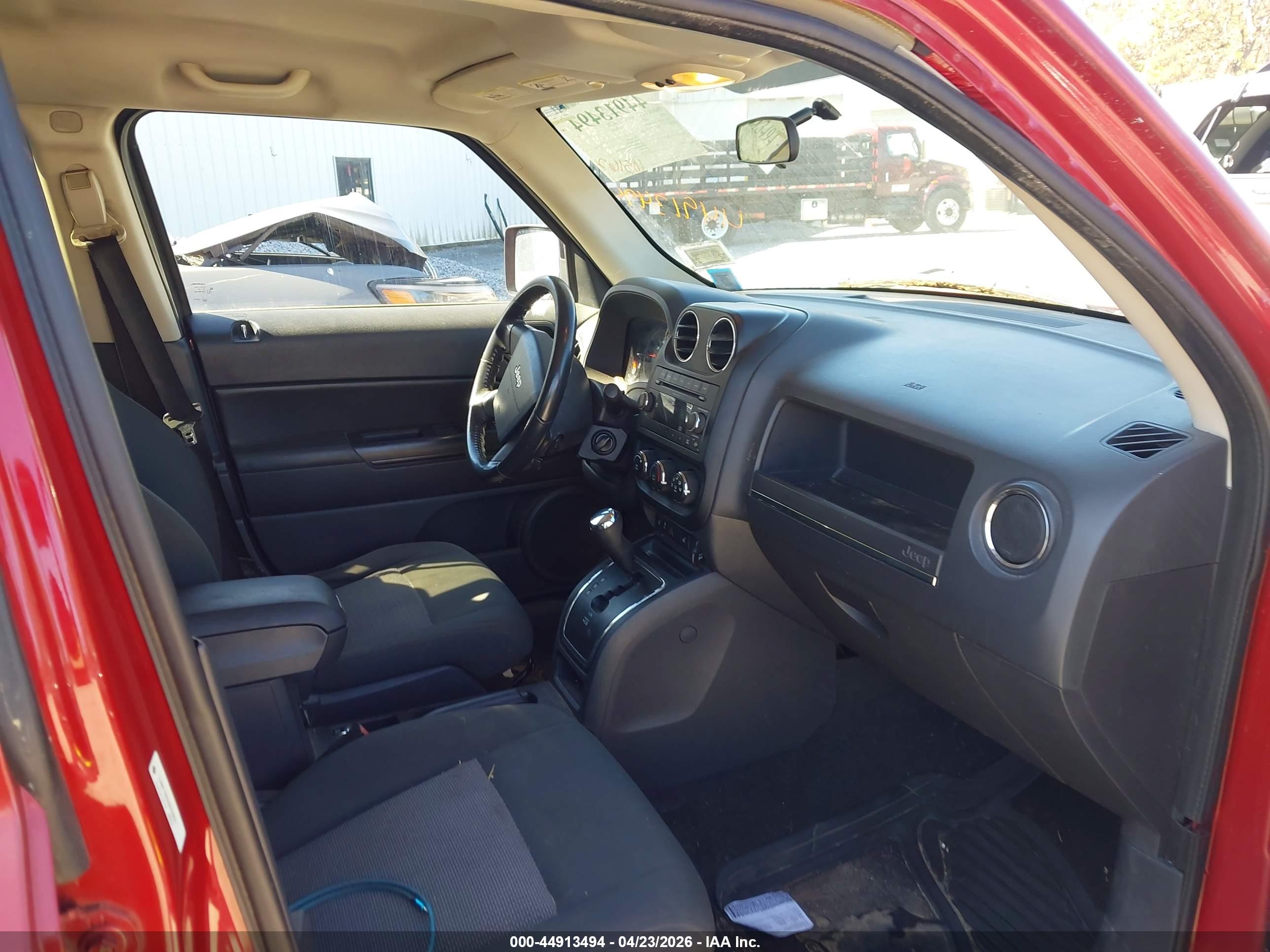 JEEP PATRIOT image 5