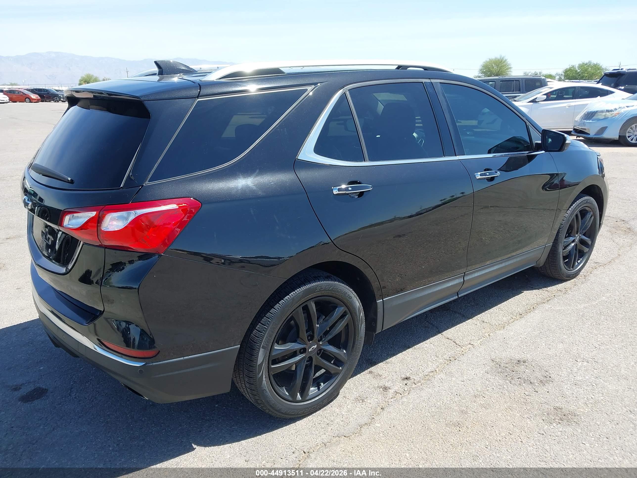 CHEVROLET EQUINOX image 4