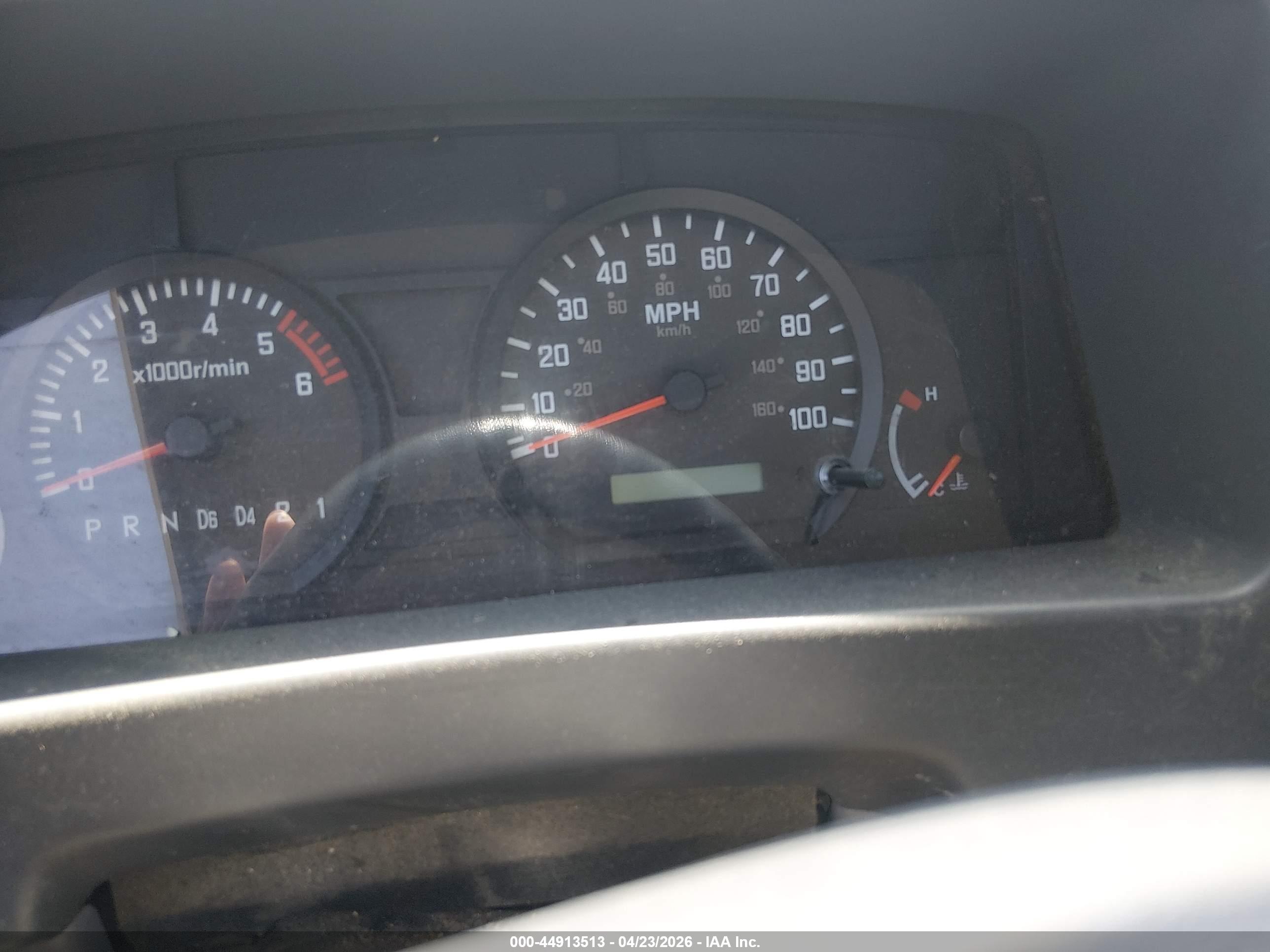 ISUZU NPR image 6