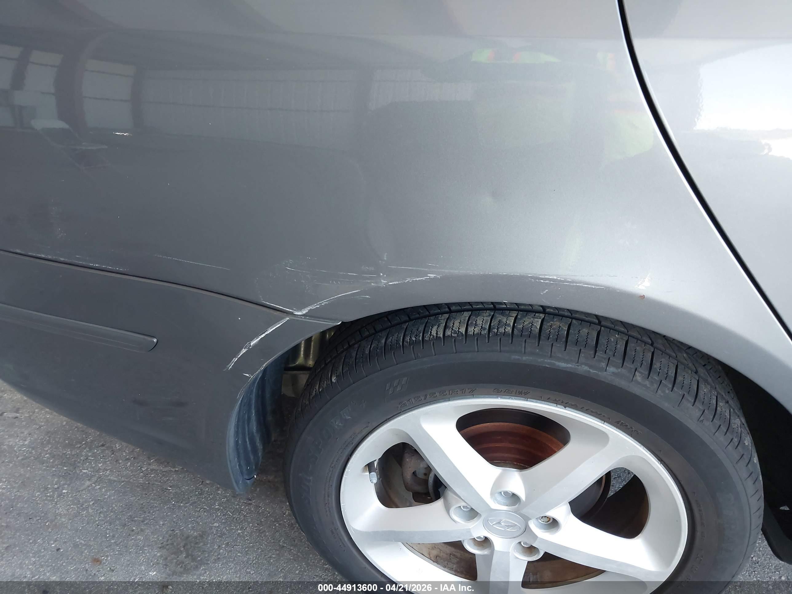 HYUNDAI SONATA image 6