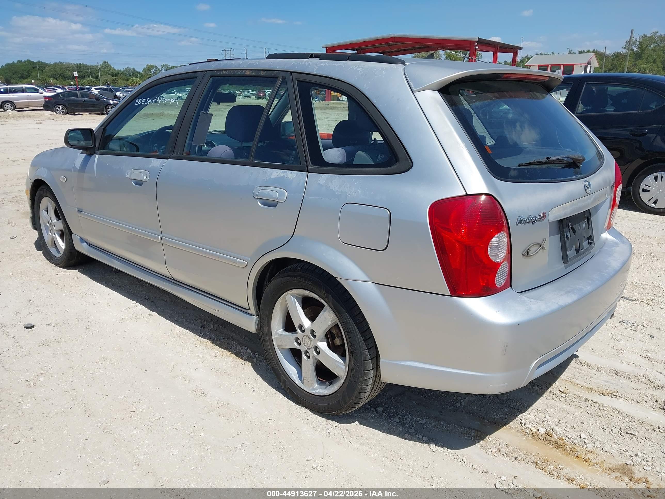 MAZDA PROTEGE5 image 3