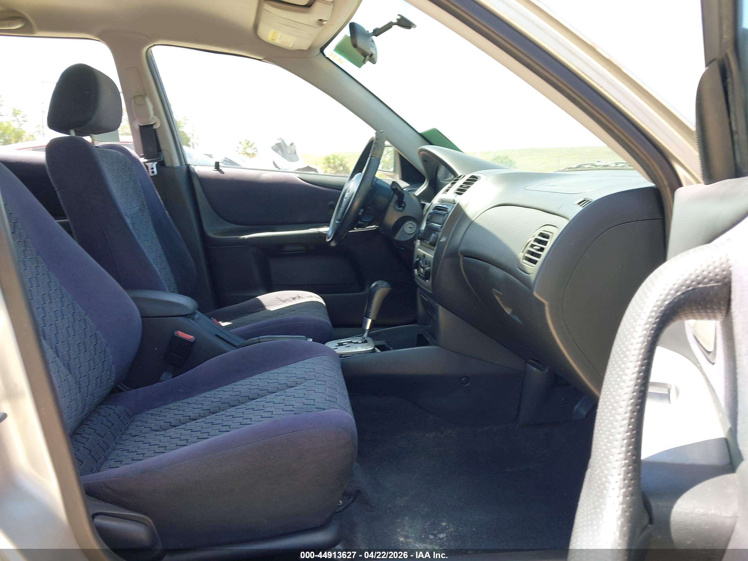 MAZDA PROTEGE5 image 5