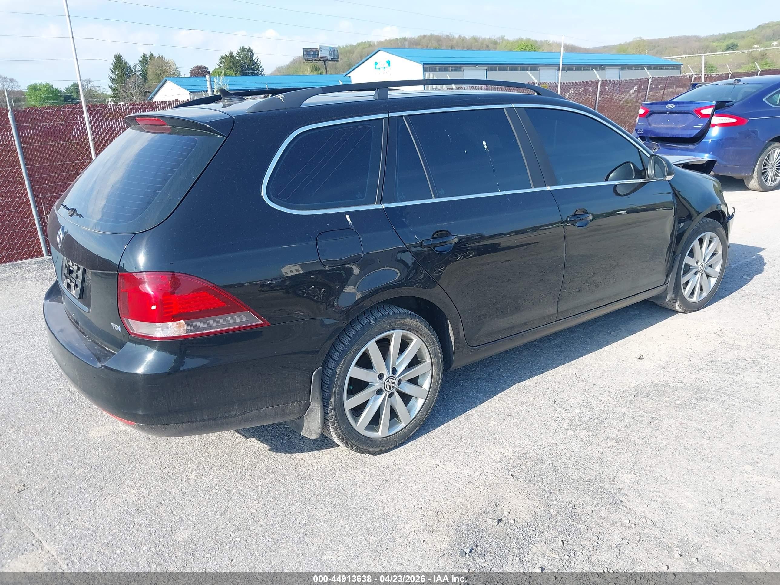 VOLKSWAGEN JETTA image 4