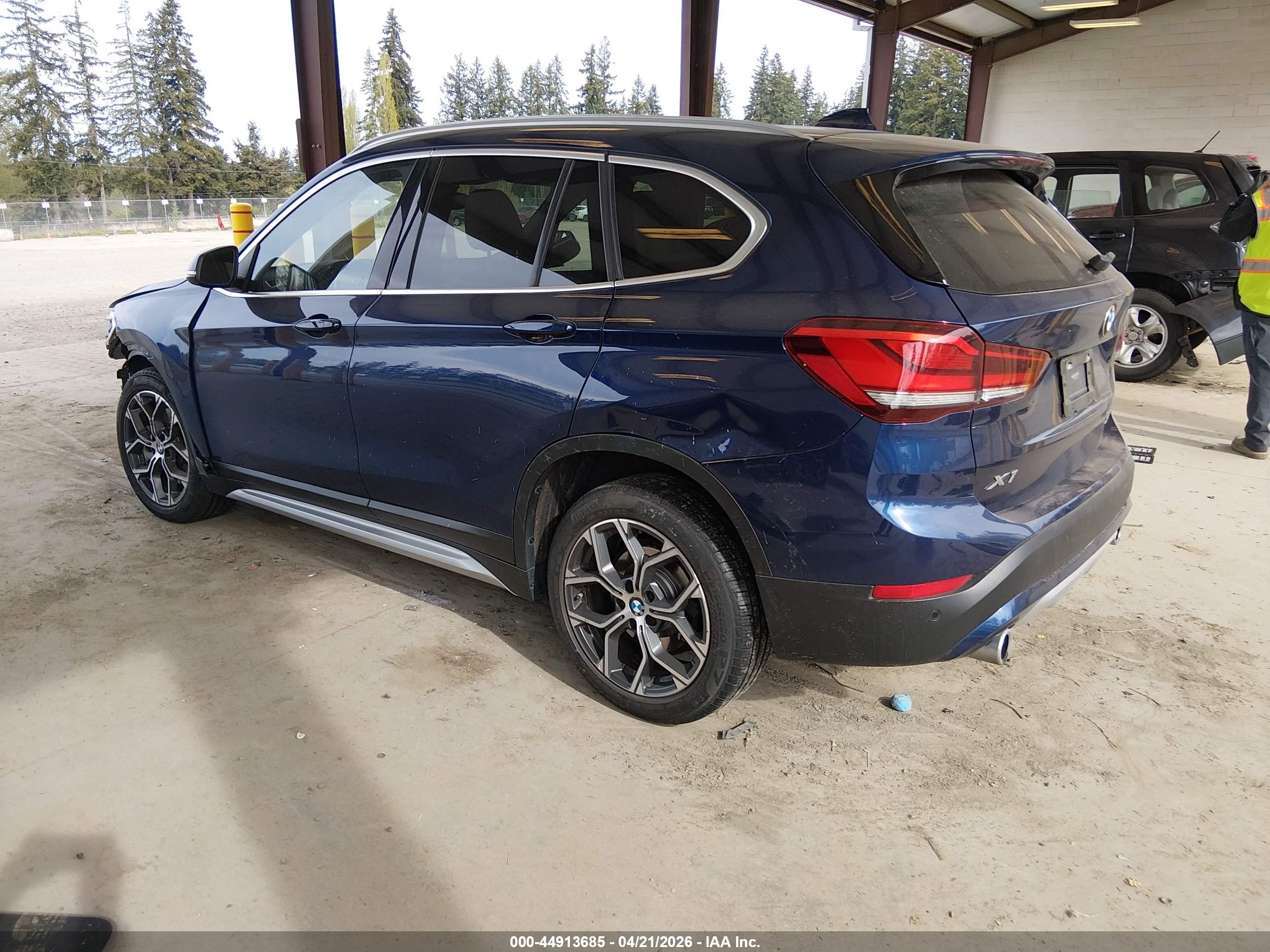 BMW X1 image 3