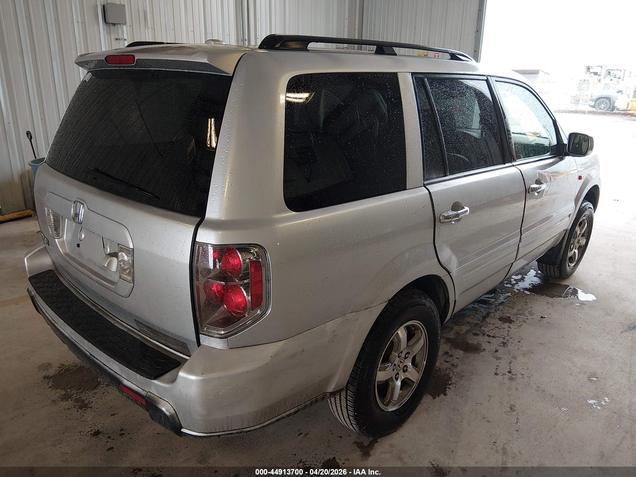HONDA PILOT image 4