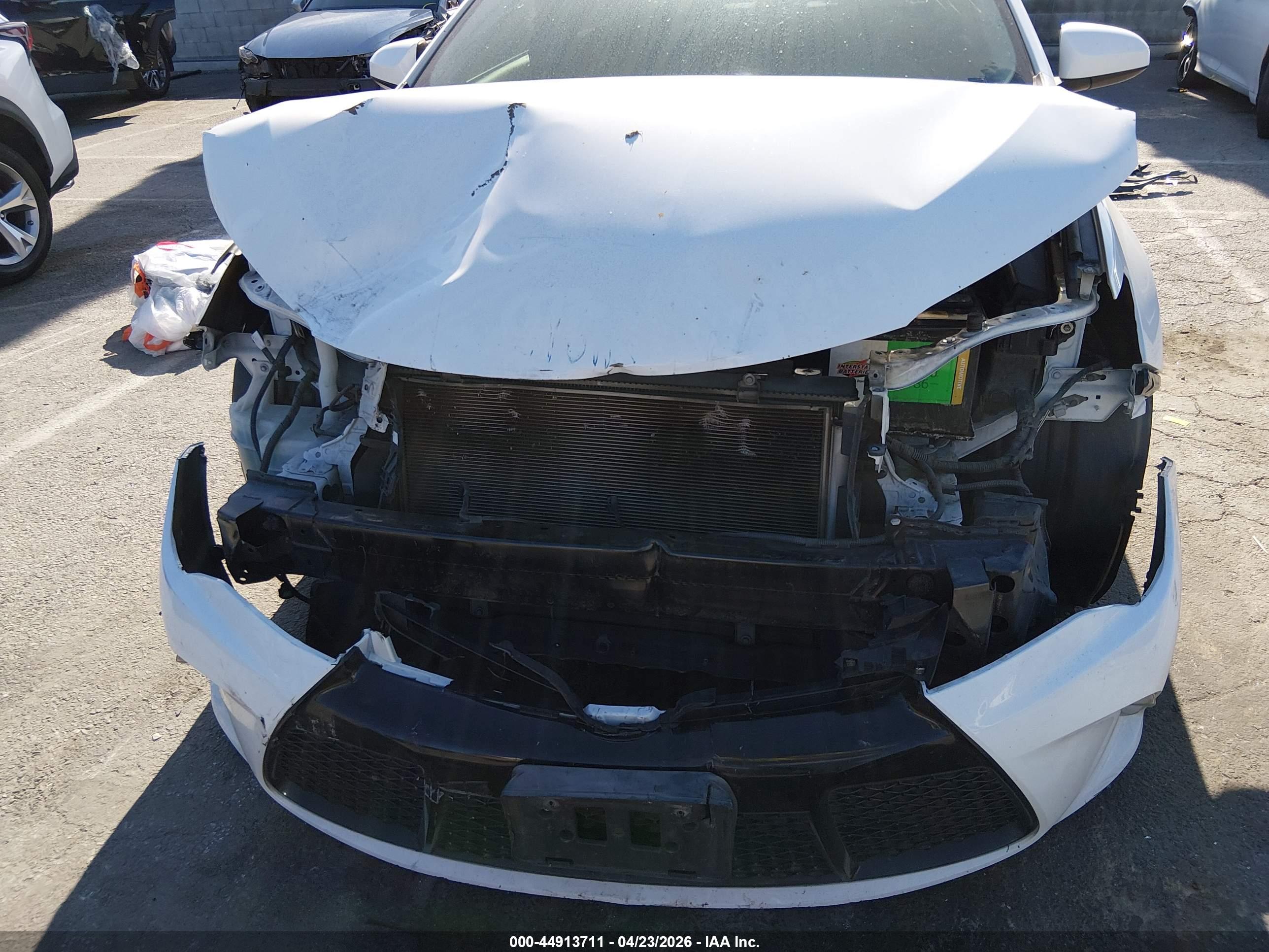 TOYOTA CAMRY image 6