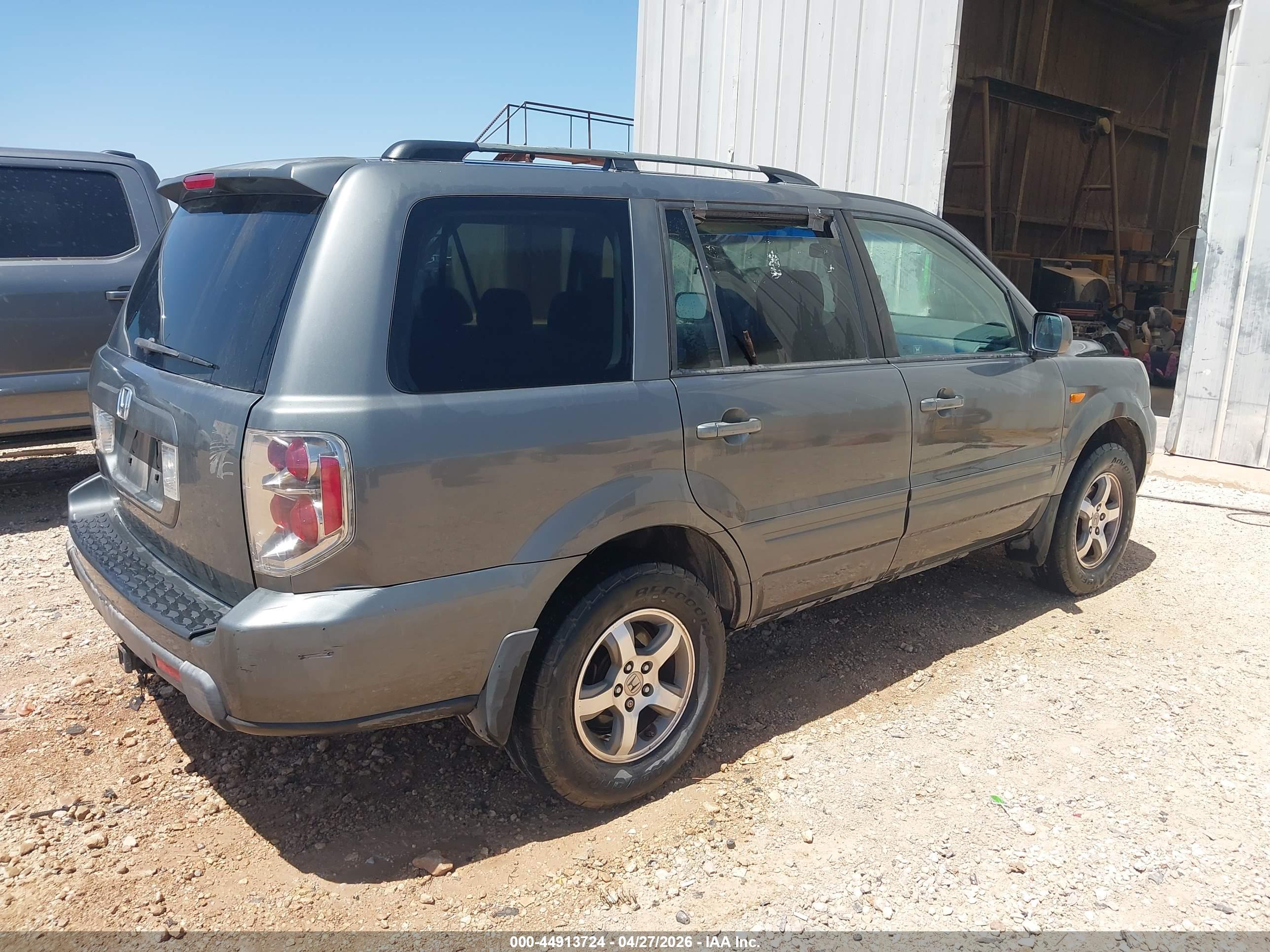 HONDA PILOT image 4