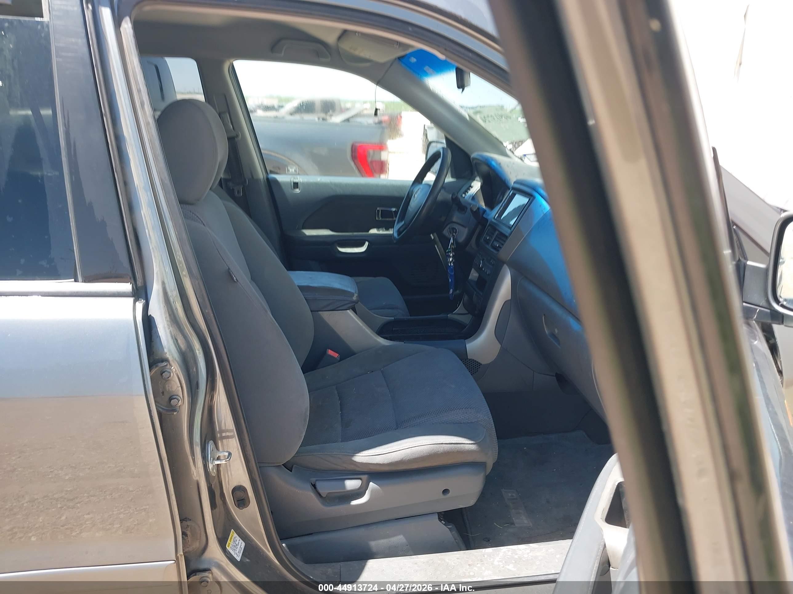 HONDA PILOT image 5