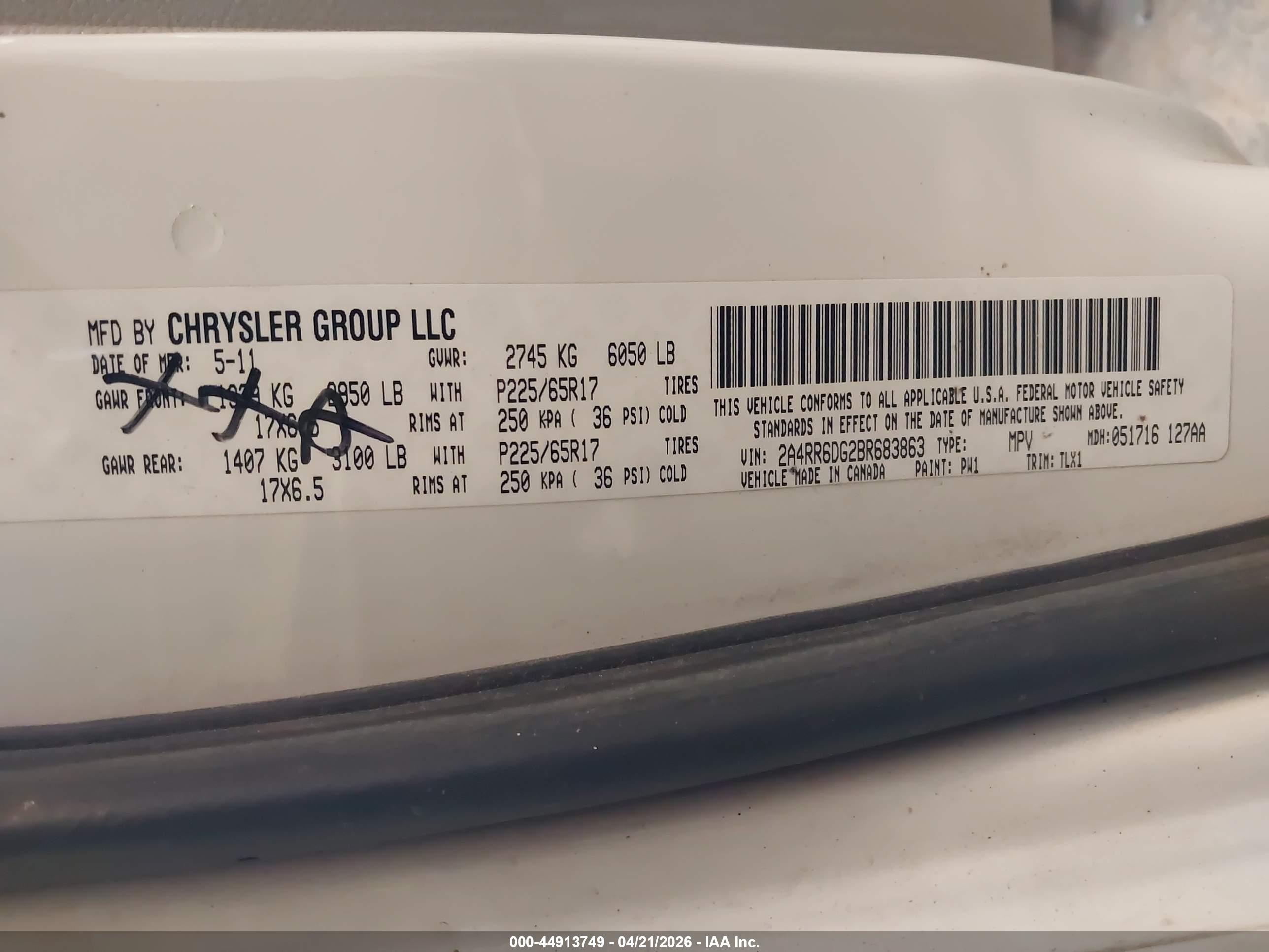 CHRYSLER TOWN image 9