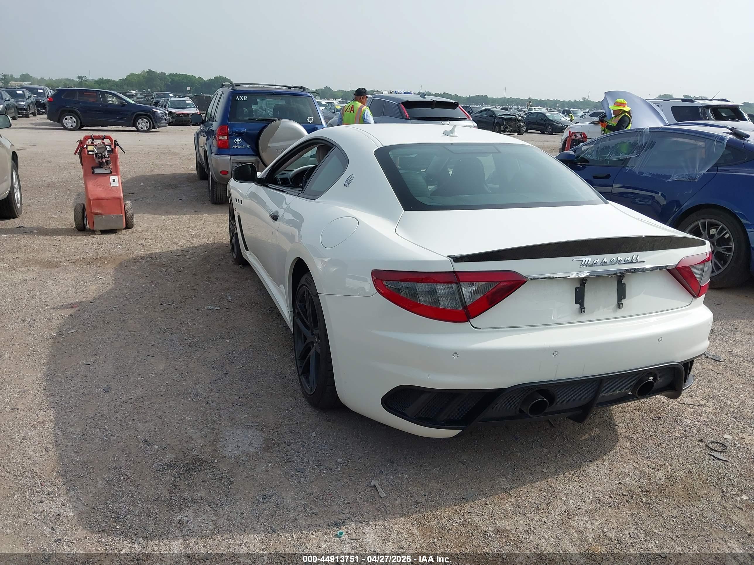 MASERATI GRANTURISMO image 3
