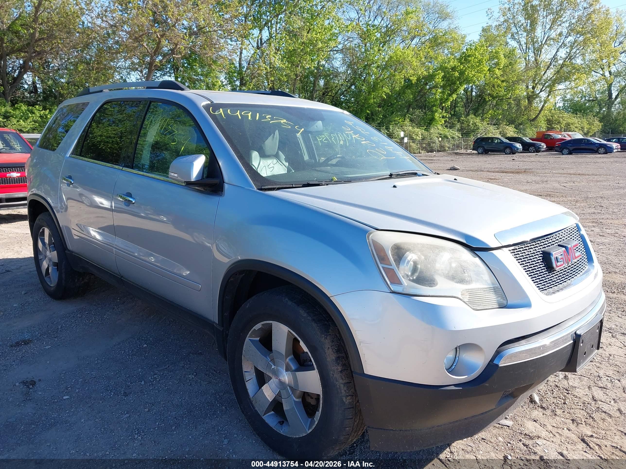 GMC ACADIA image 6