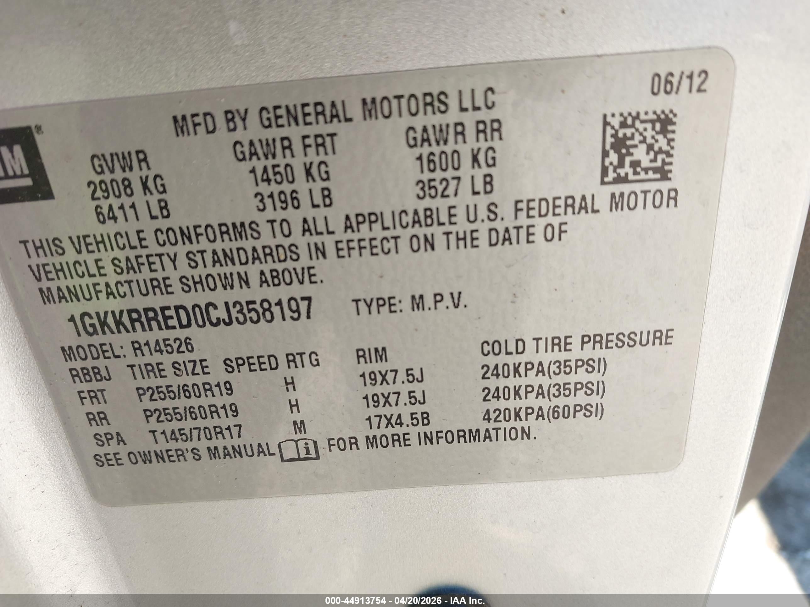 GMC ACADIA image 9