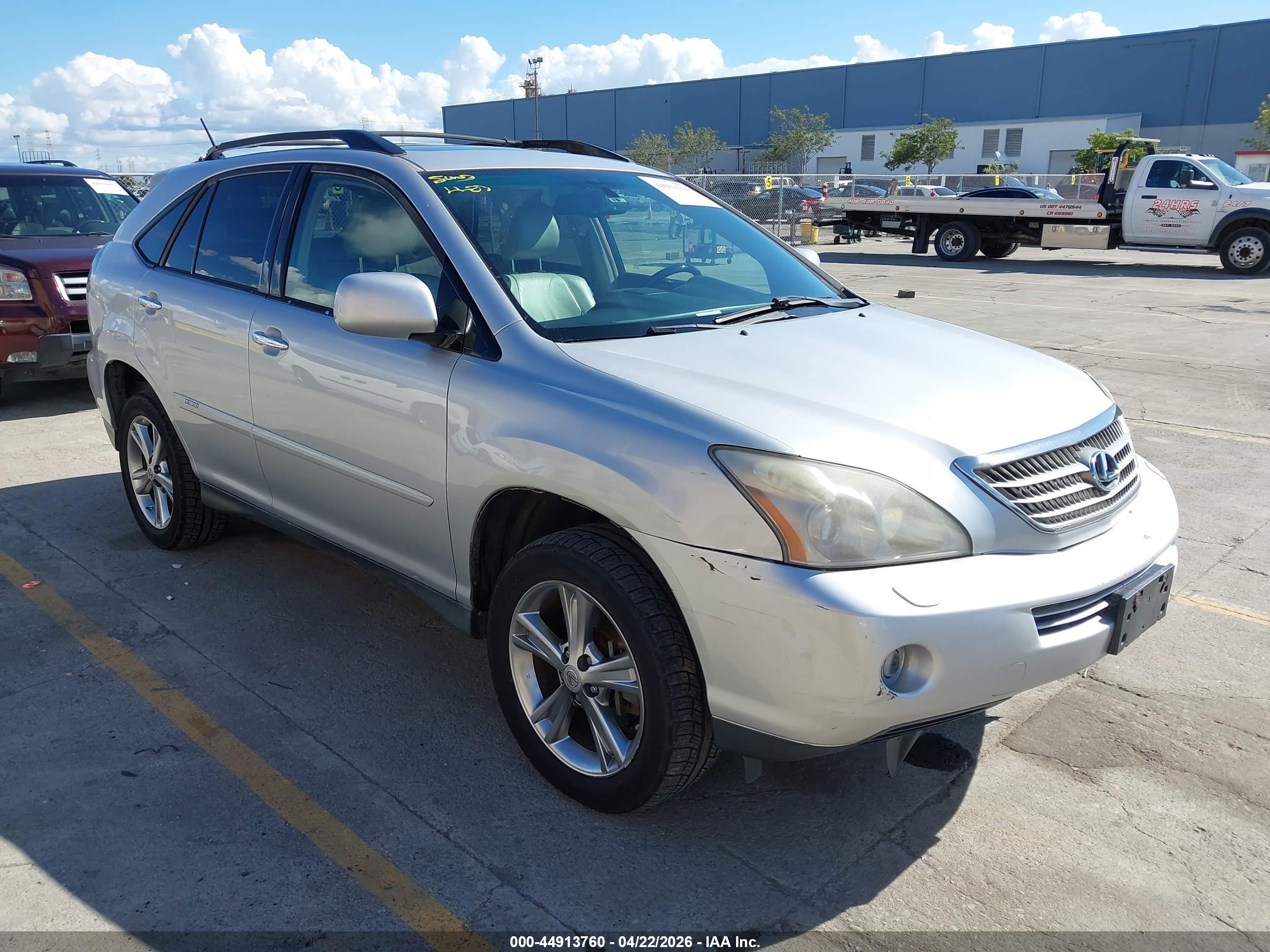 LEXUS RX image 6