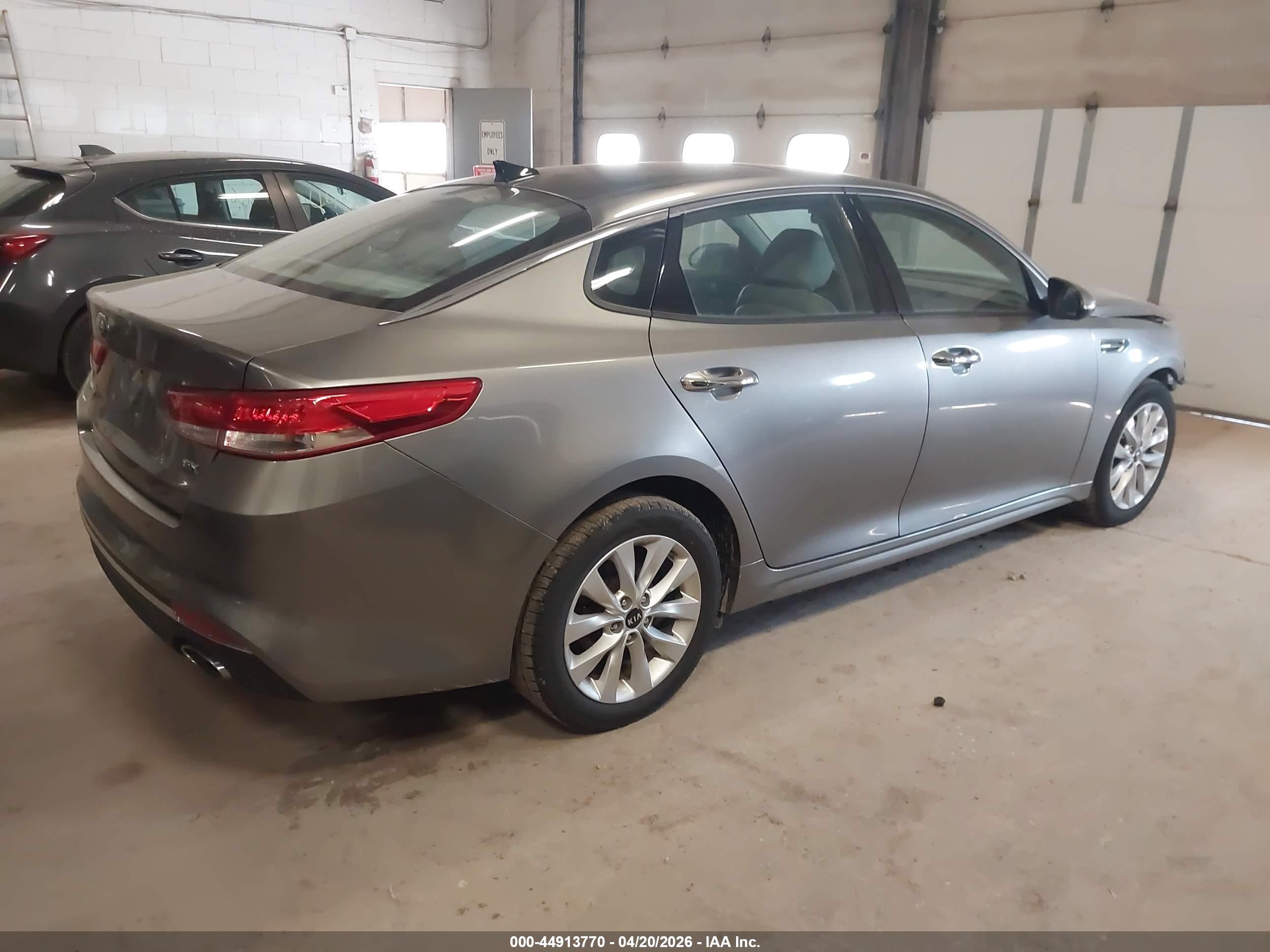 KIA OPTIMA image 4