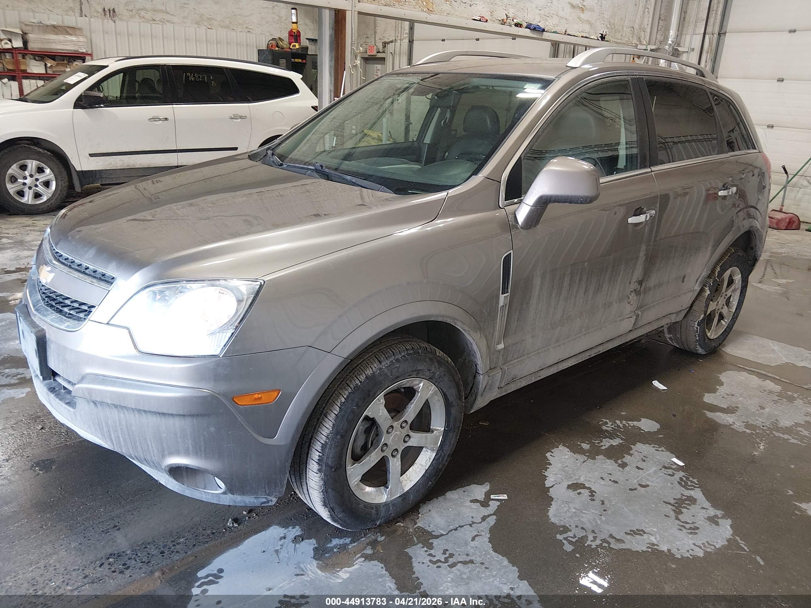 CHEVROLET CAPTIVA image 2