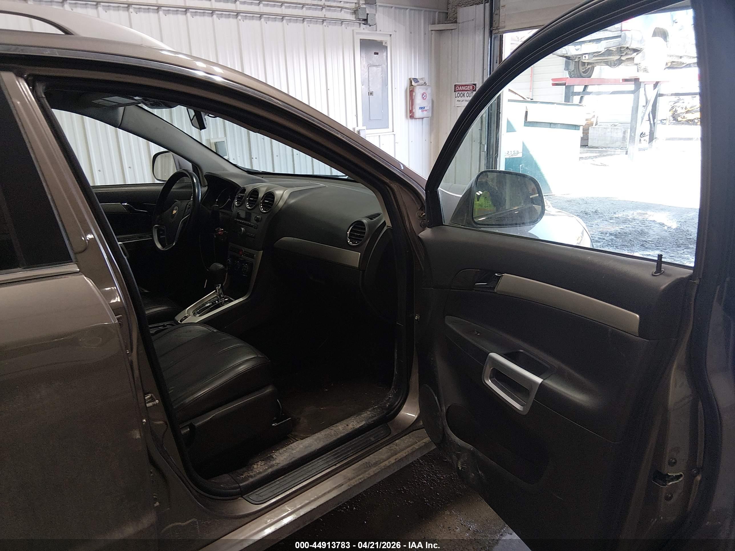 CHEVROLET CAPTIVA image 5