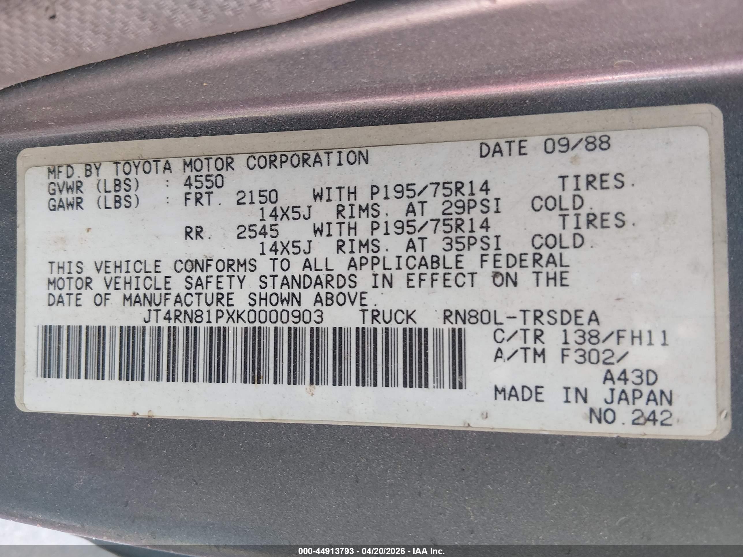 TOYOTA PICKUP image 9