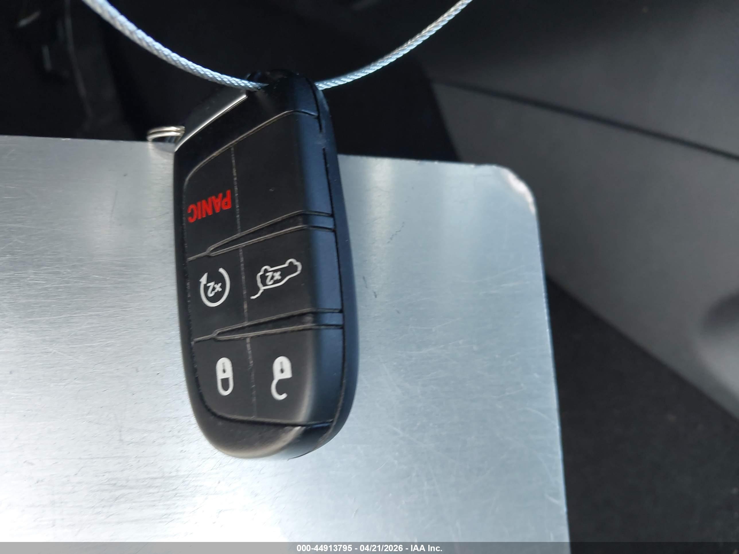JEEP GRAND image 11