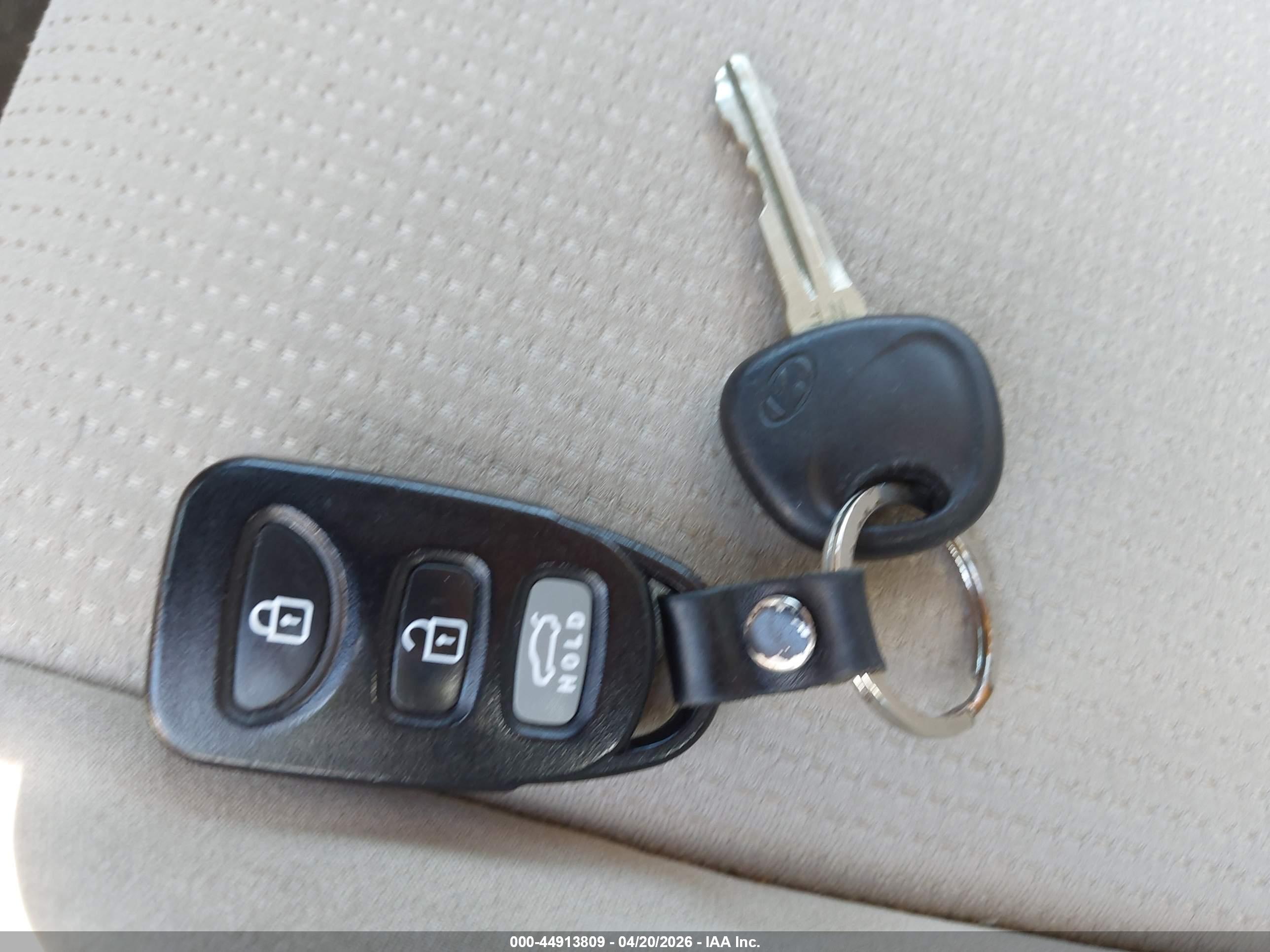 HYUNDAI SONATA image 11