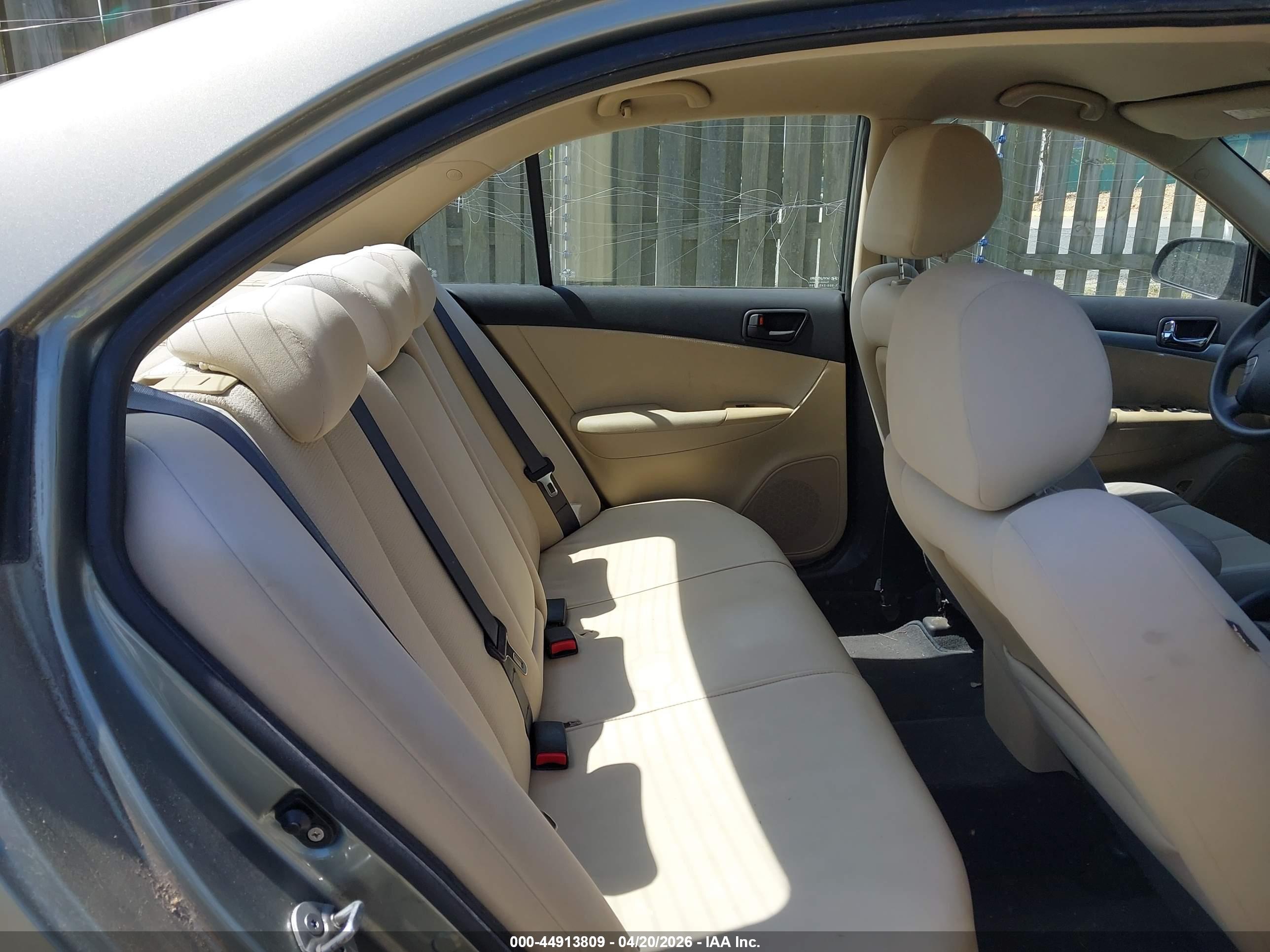 HYUNDAI SONATA image 8