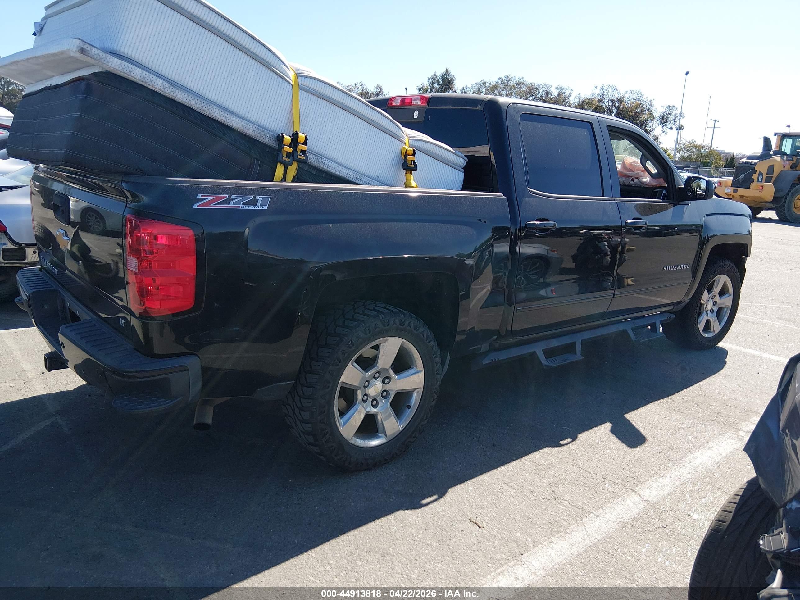 CHEVROLET SILVERADO image 4