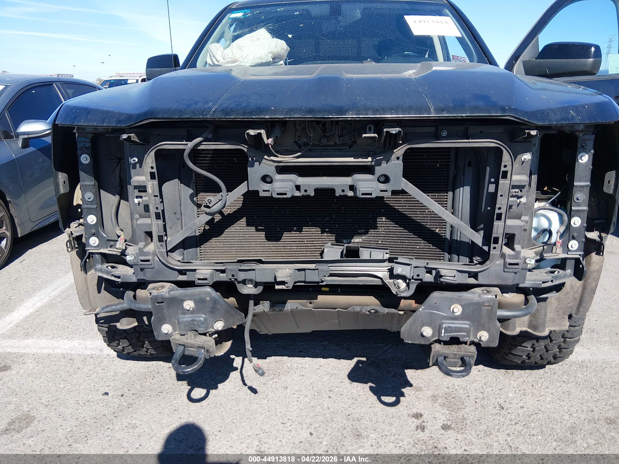 CHEVROLET SILVERADO image 6