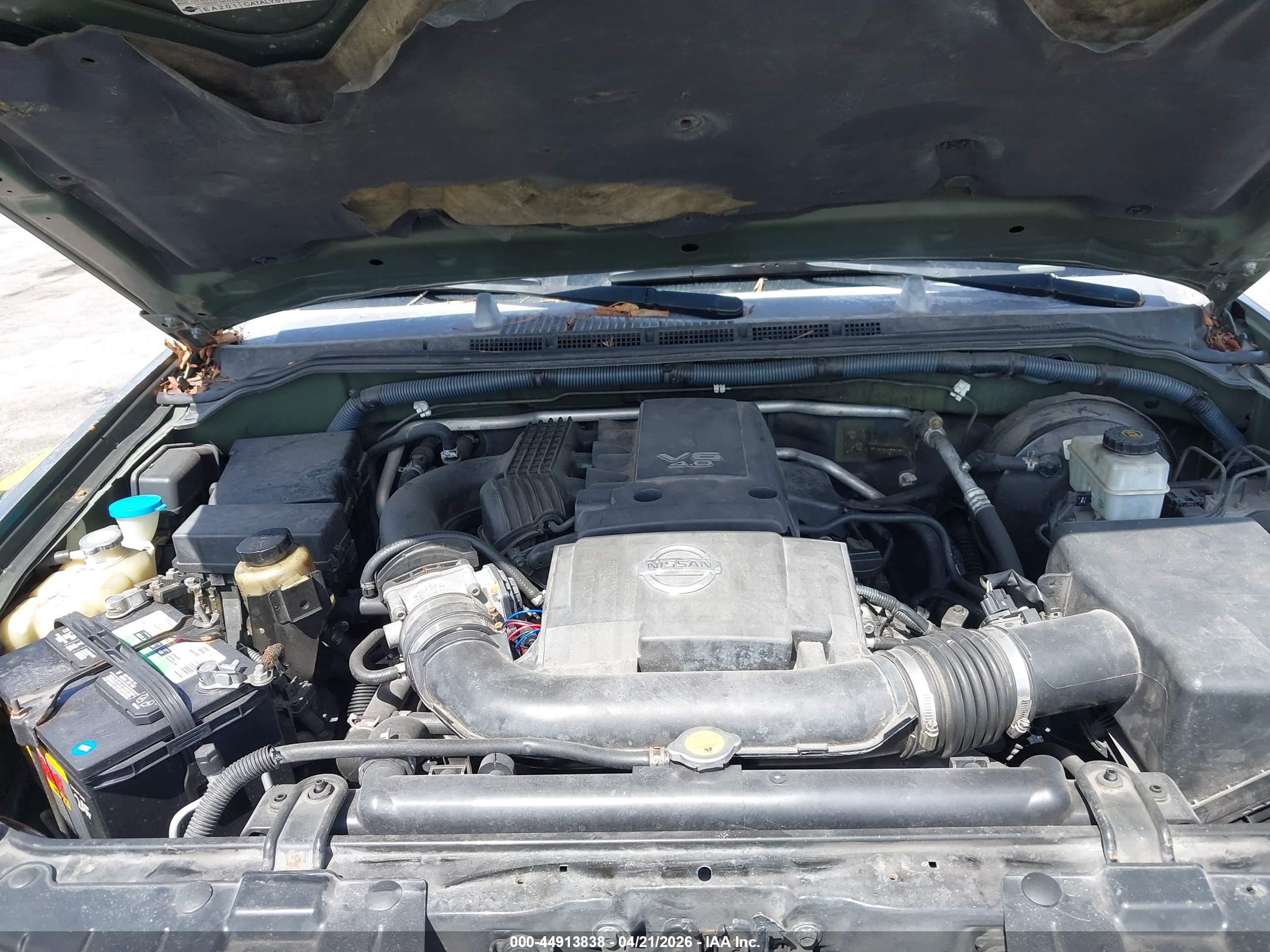 NISSAN FRONTIER image 10
