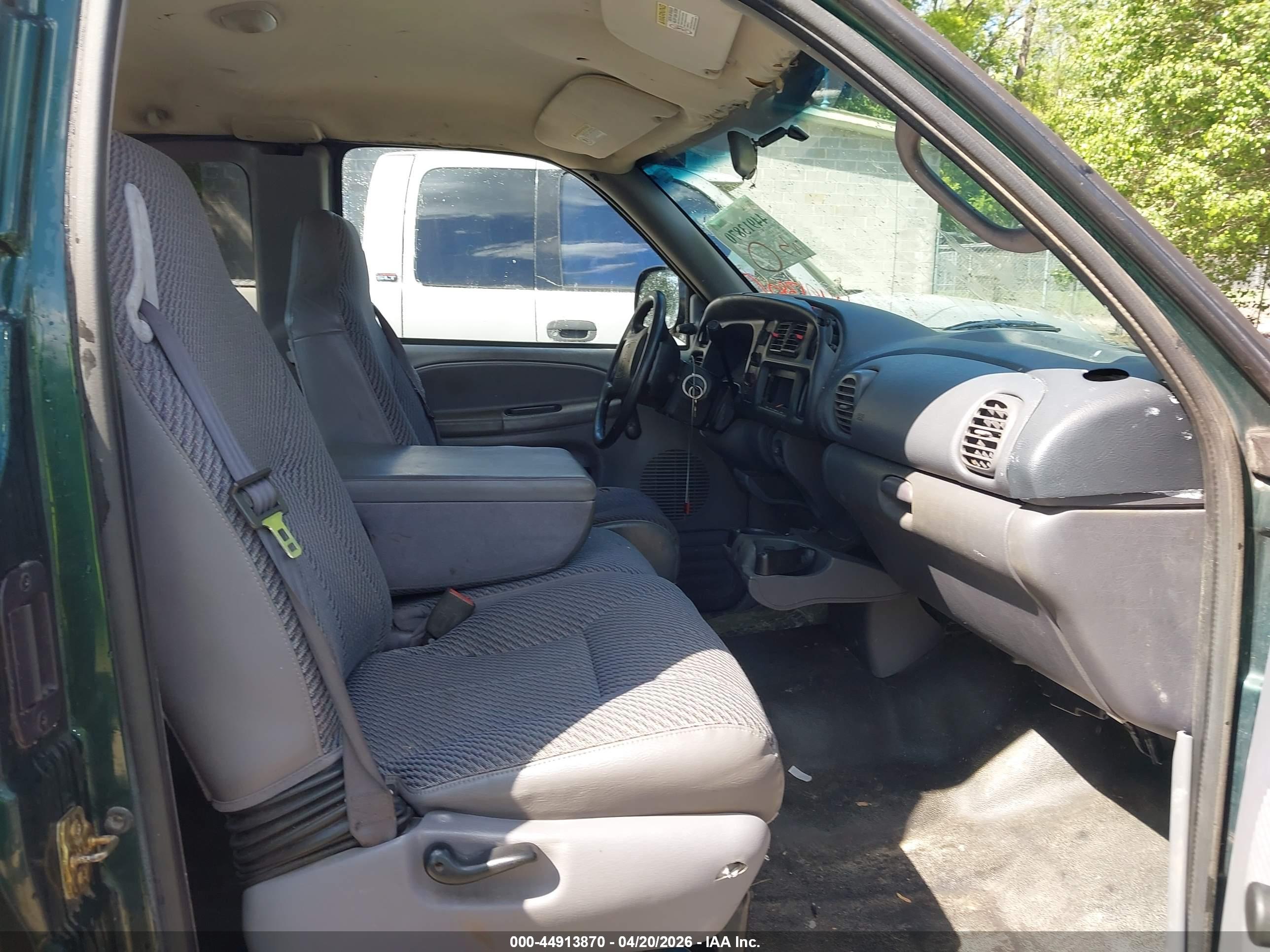 DODGE RAM image 5