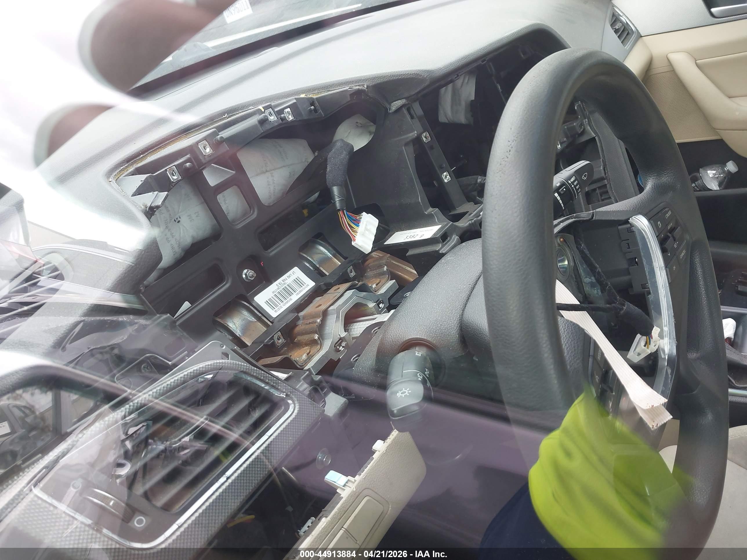 HYUNDAI SONATA image 6