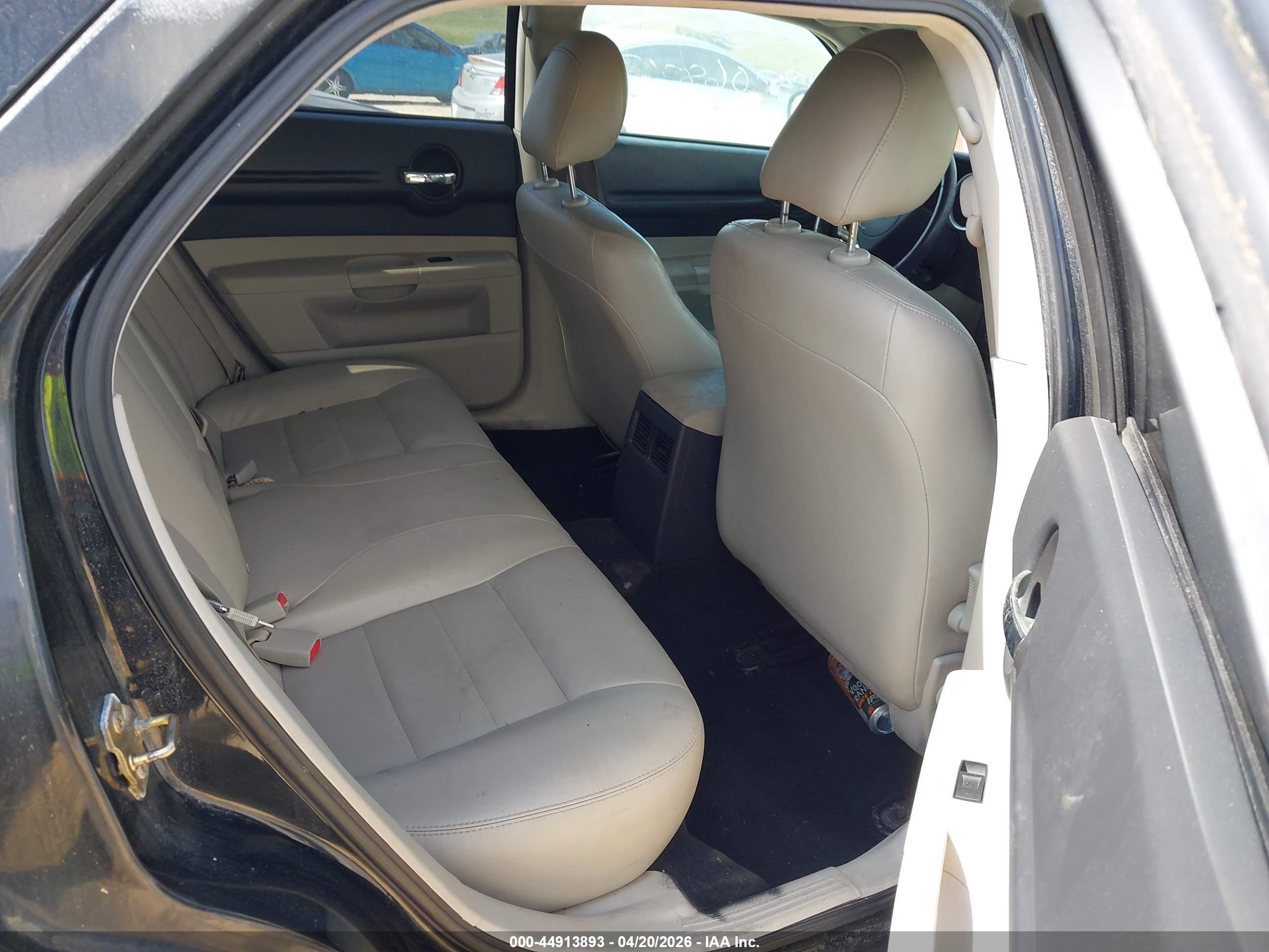 DODGE MAGNUM image 8