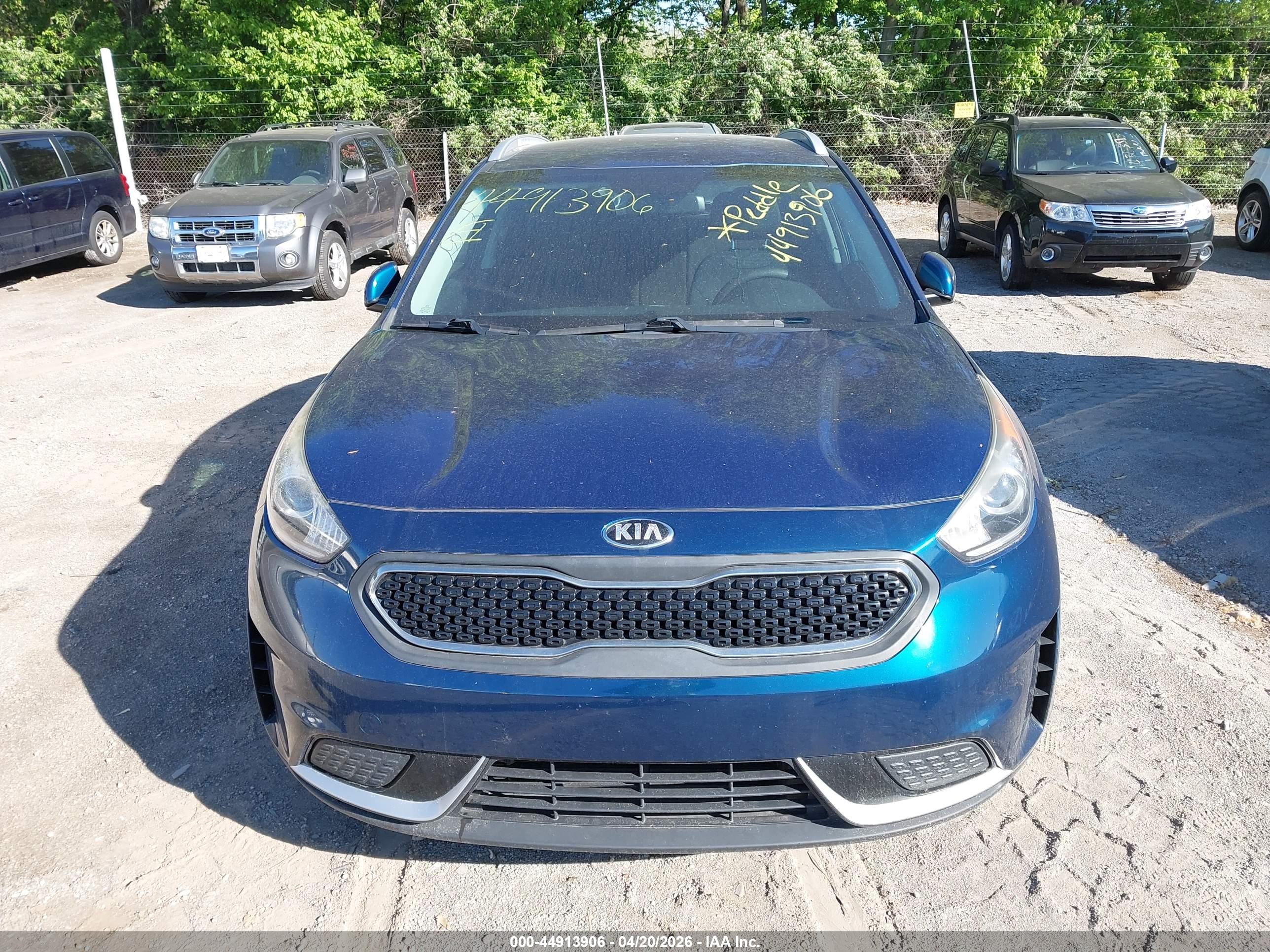 KIA NIRO image 6