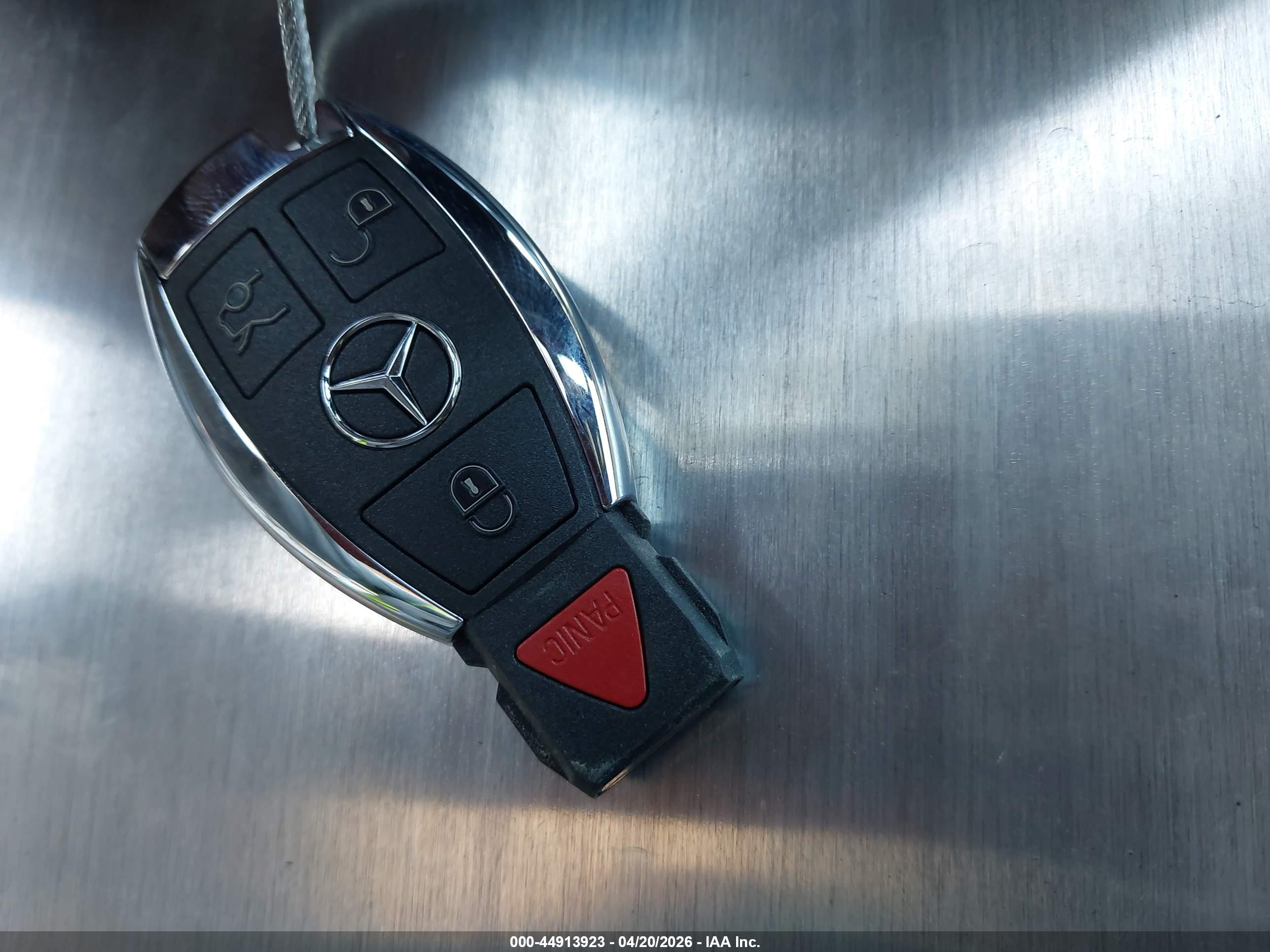 MERCEDES-BENZ C image 11