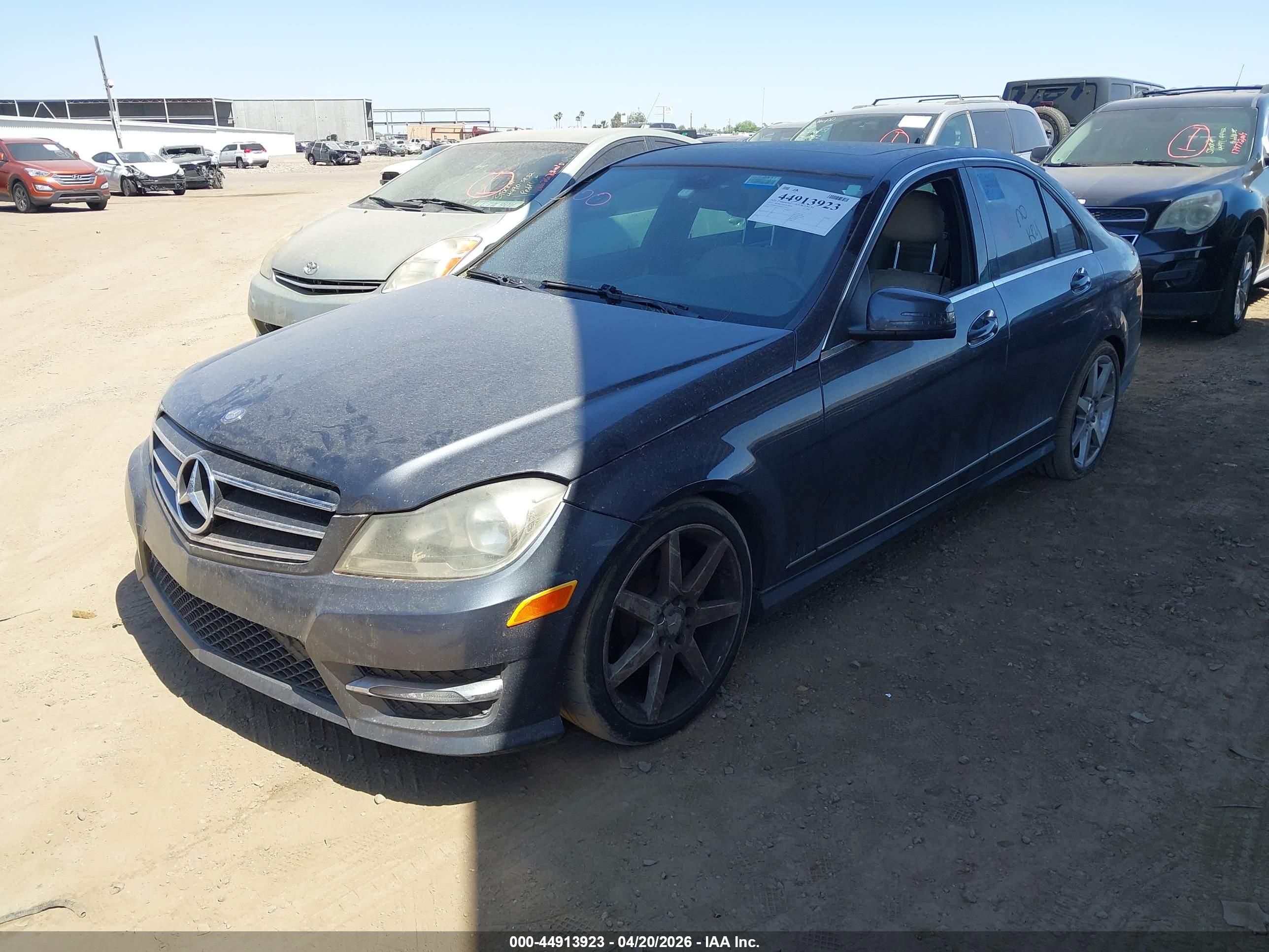 MERCEDES-BENZ C image 2