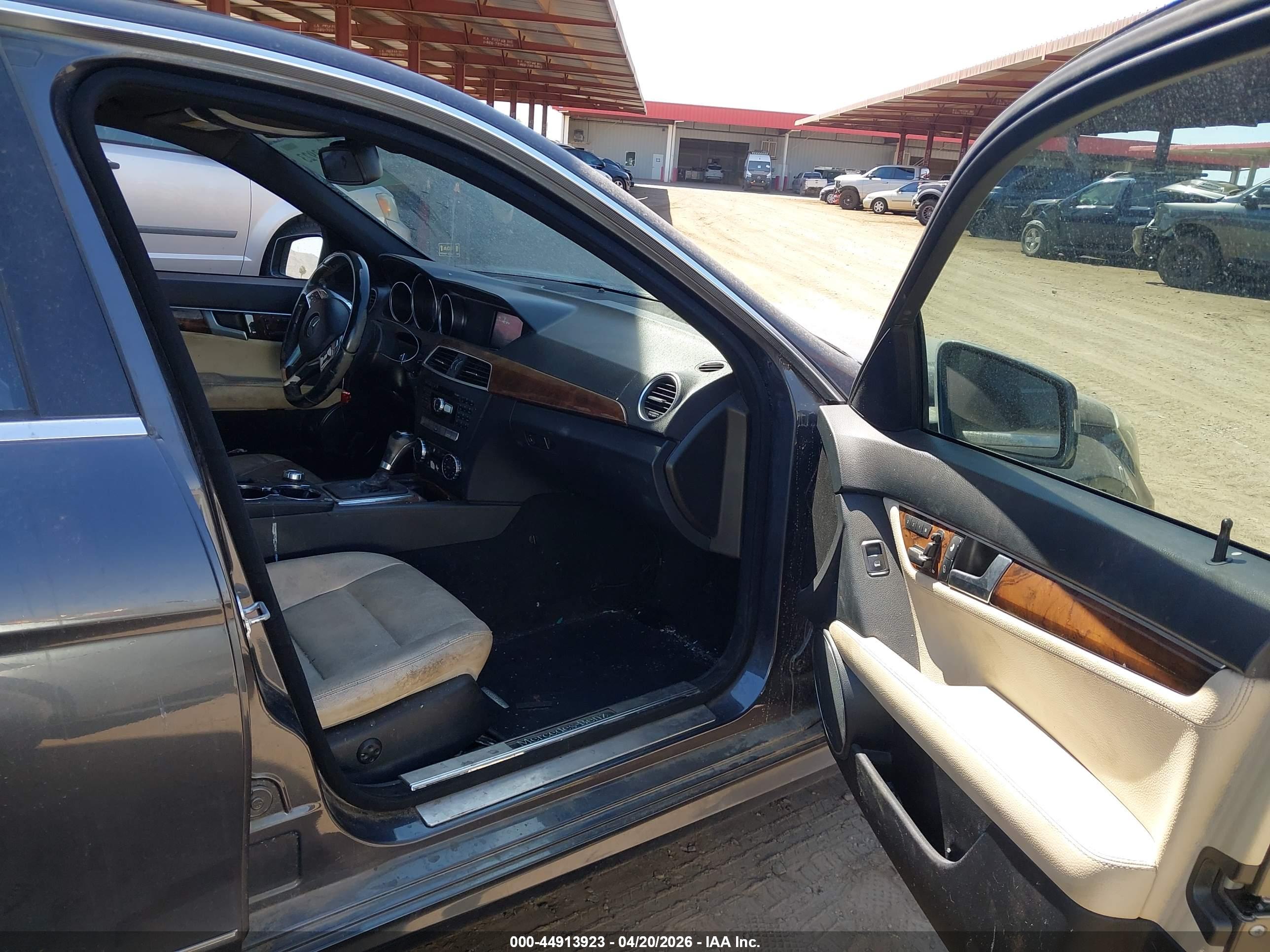 MERCEDES-BENZ C image 5