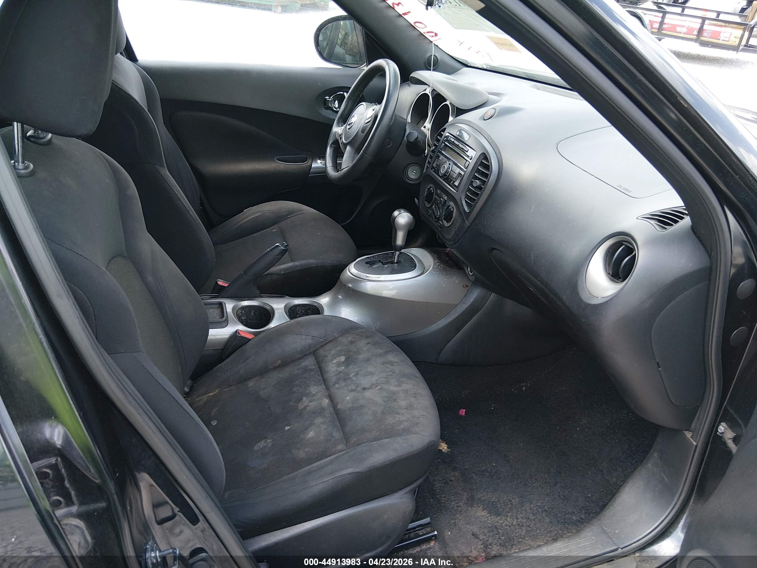 NISSAN JUKE image 5