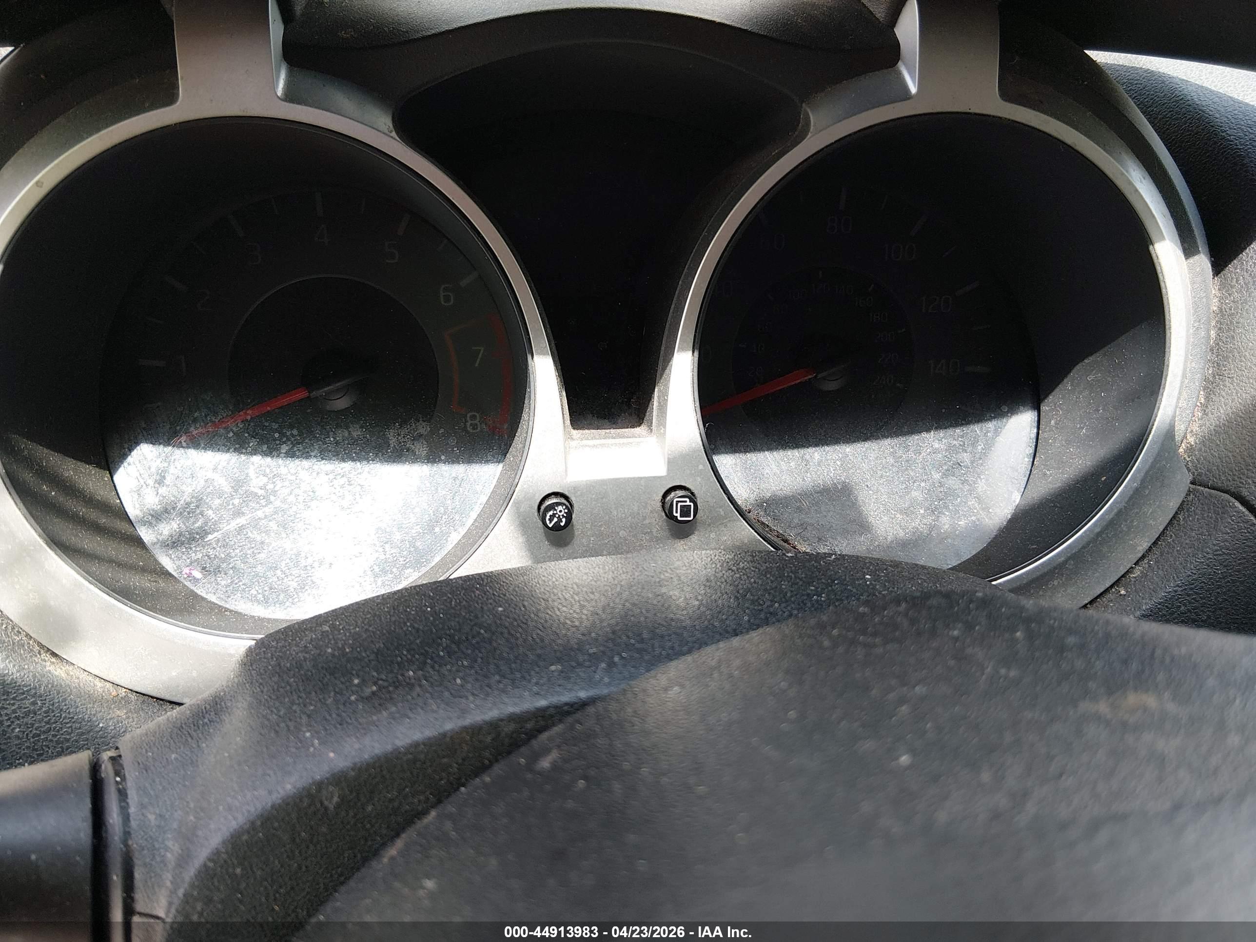 NISSAN JUKE image 7