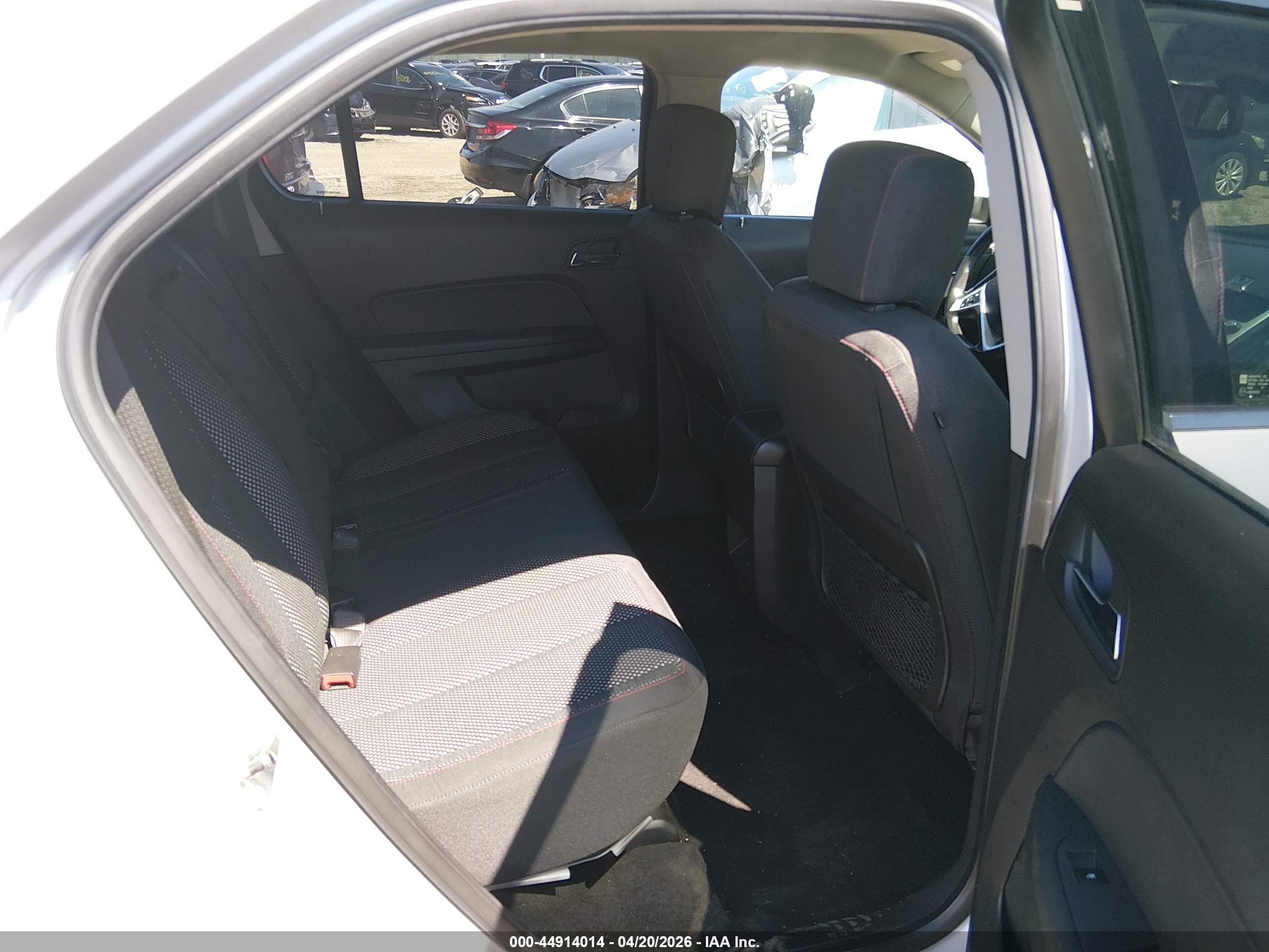 CHEVROLET EQUINOX image 8