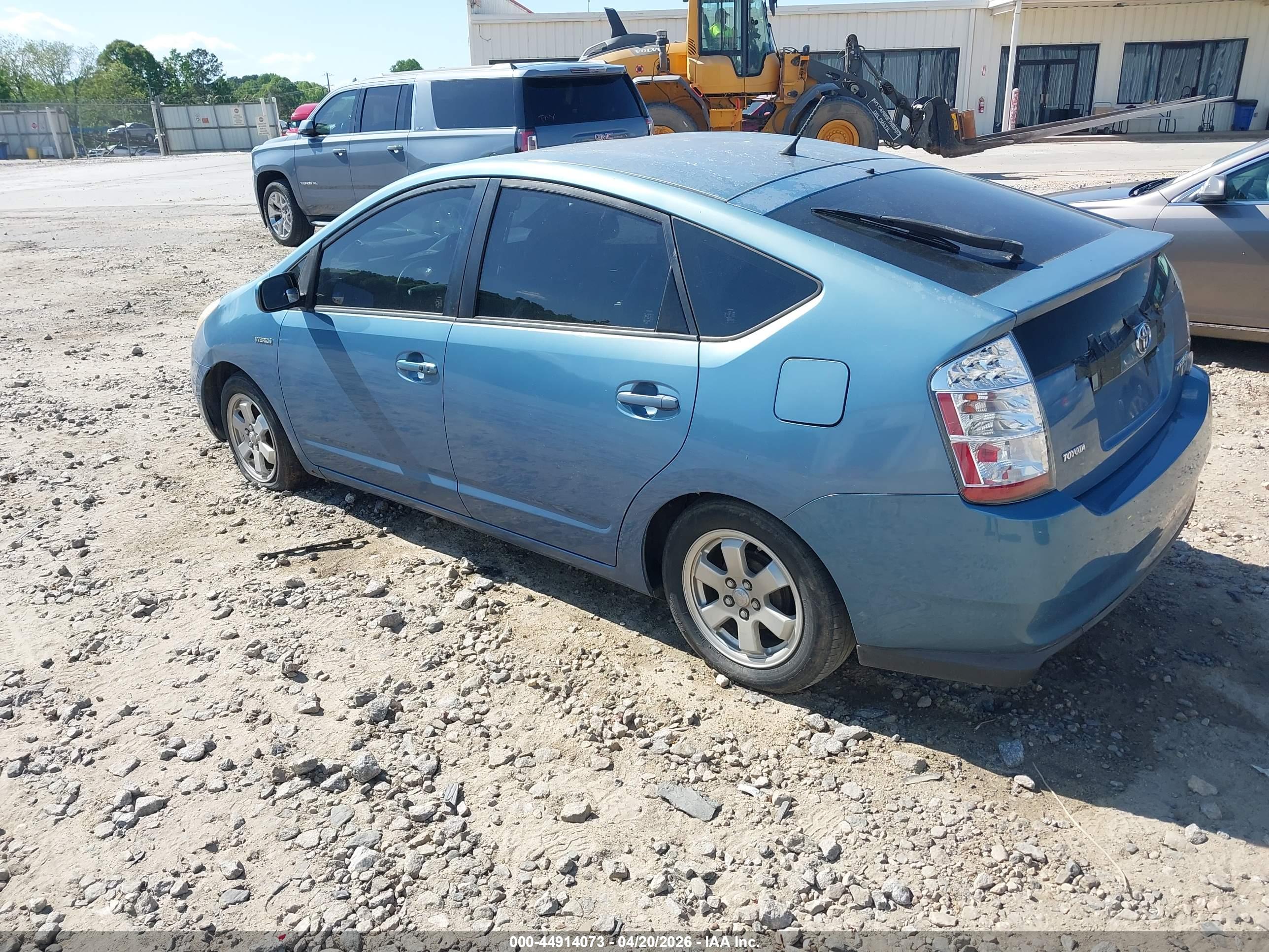 TOYOTA PRIUS image 3