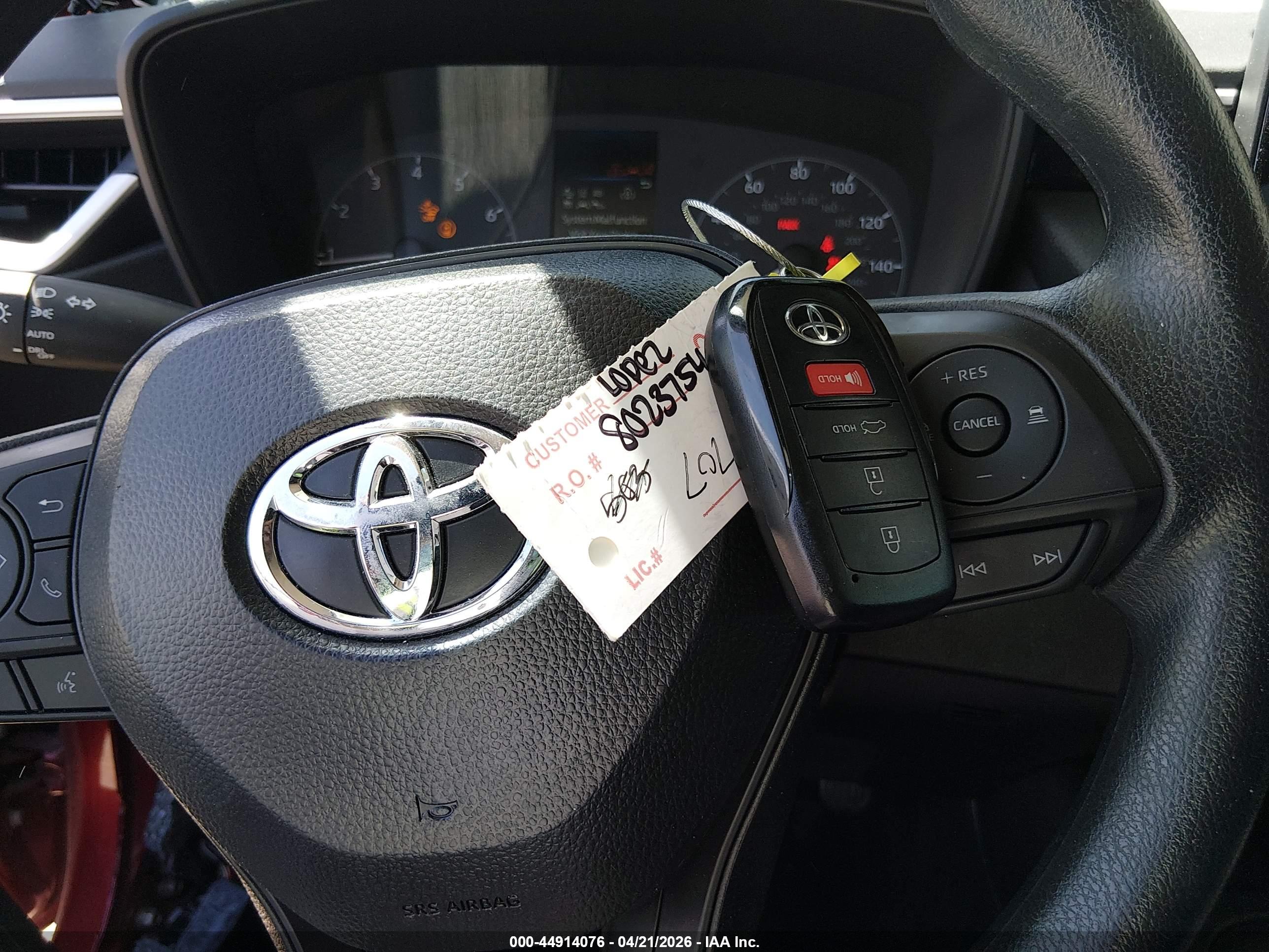 TOYOTA COROLLA image 11