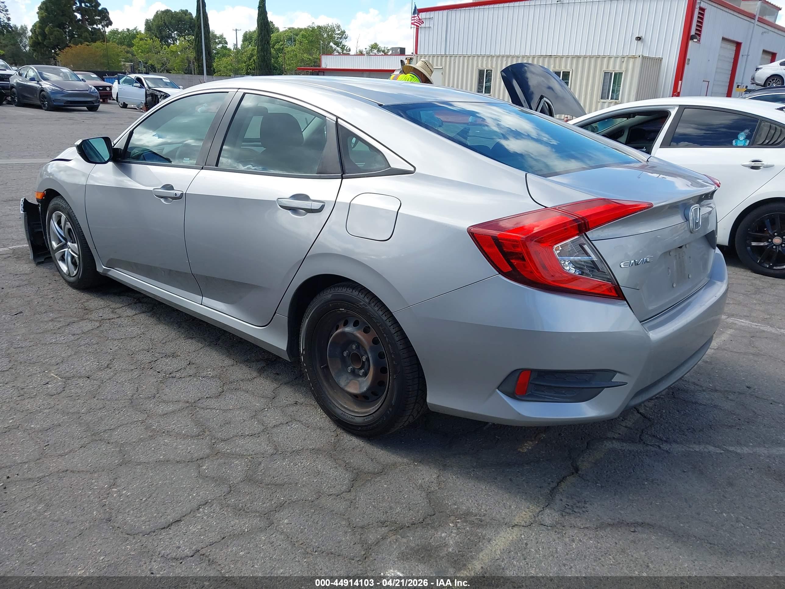 HONDA CIVIC image 3