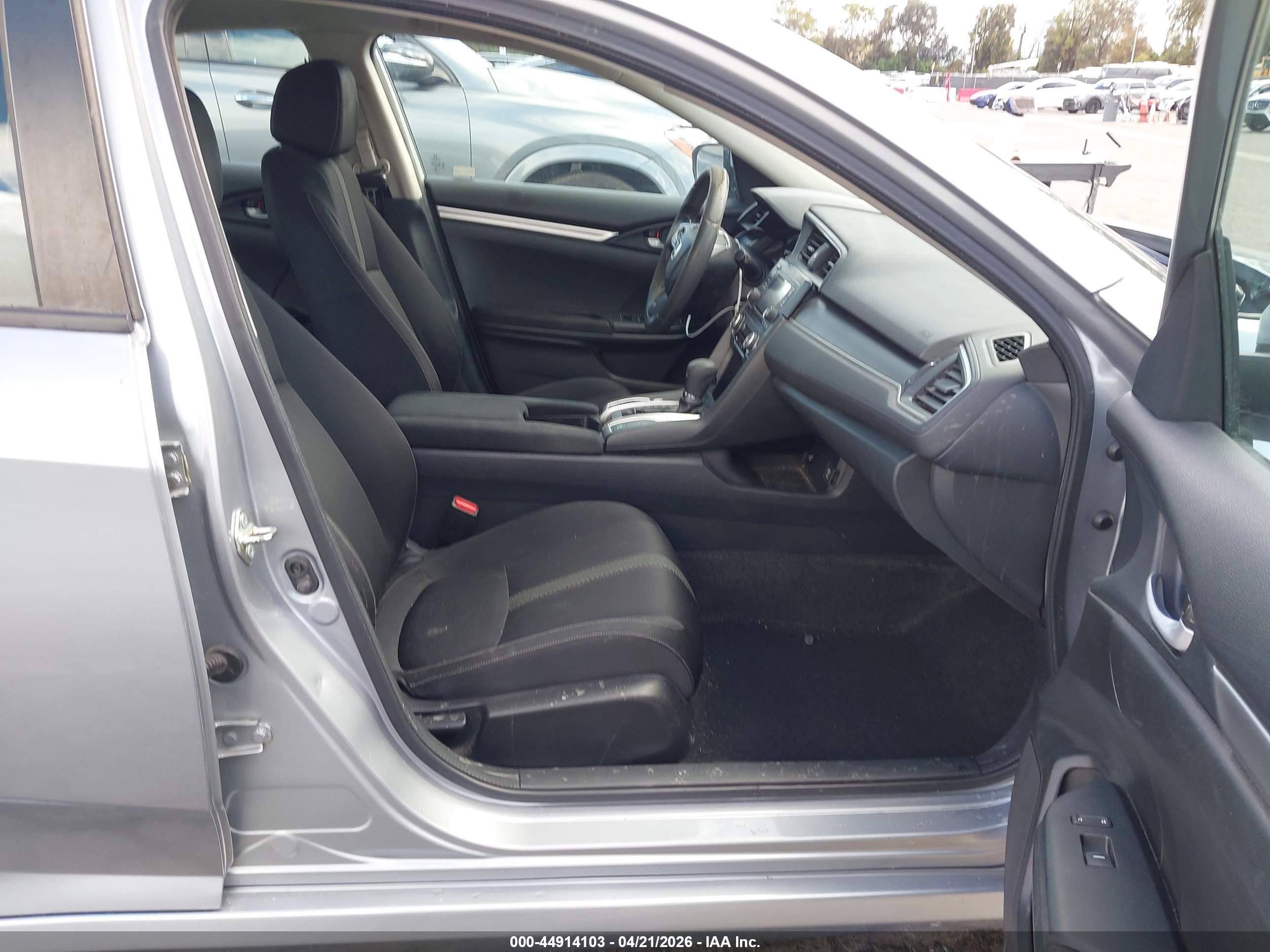 HONDA CIVIC image 5